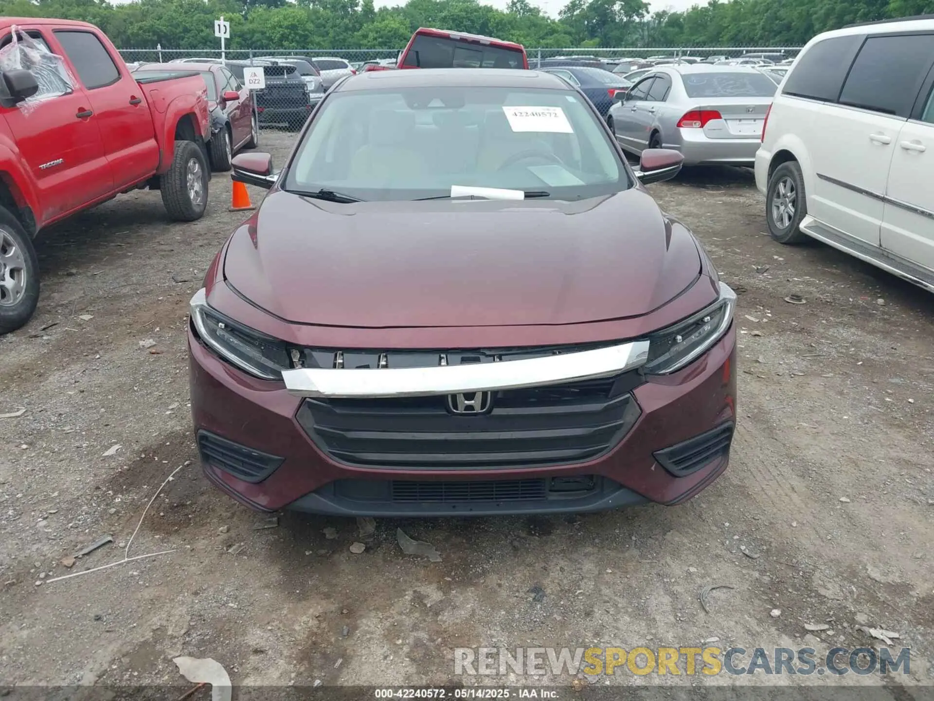 12 fotografías del automóvil dañado 19XZE4F93LE010040 HONDA INSIGHT 2020