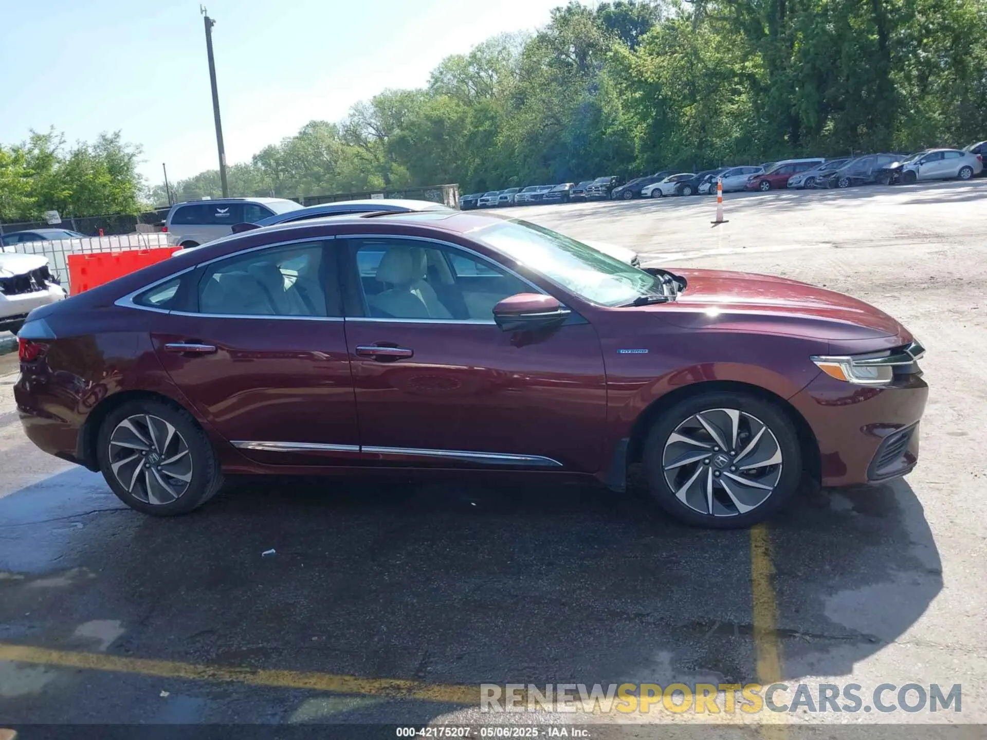13 fotografías del automóvil dañado 19XZE4F95LE011531 HONDA INSIGHT 2020
