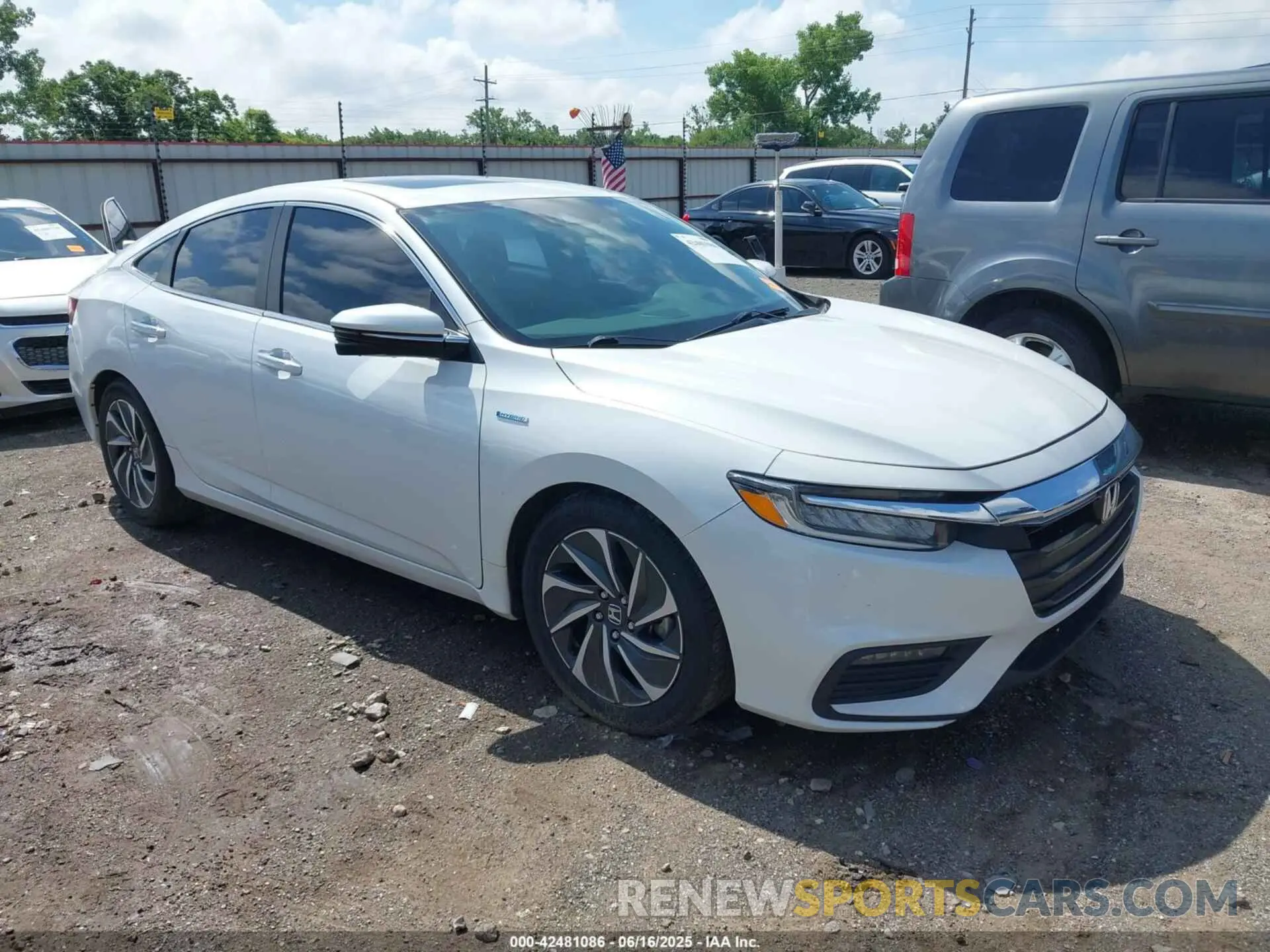 1 fotografías del automóvil dañado 19XZE4F99LE004484 HONDA INSIGHT 2020