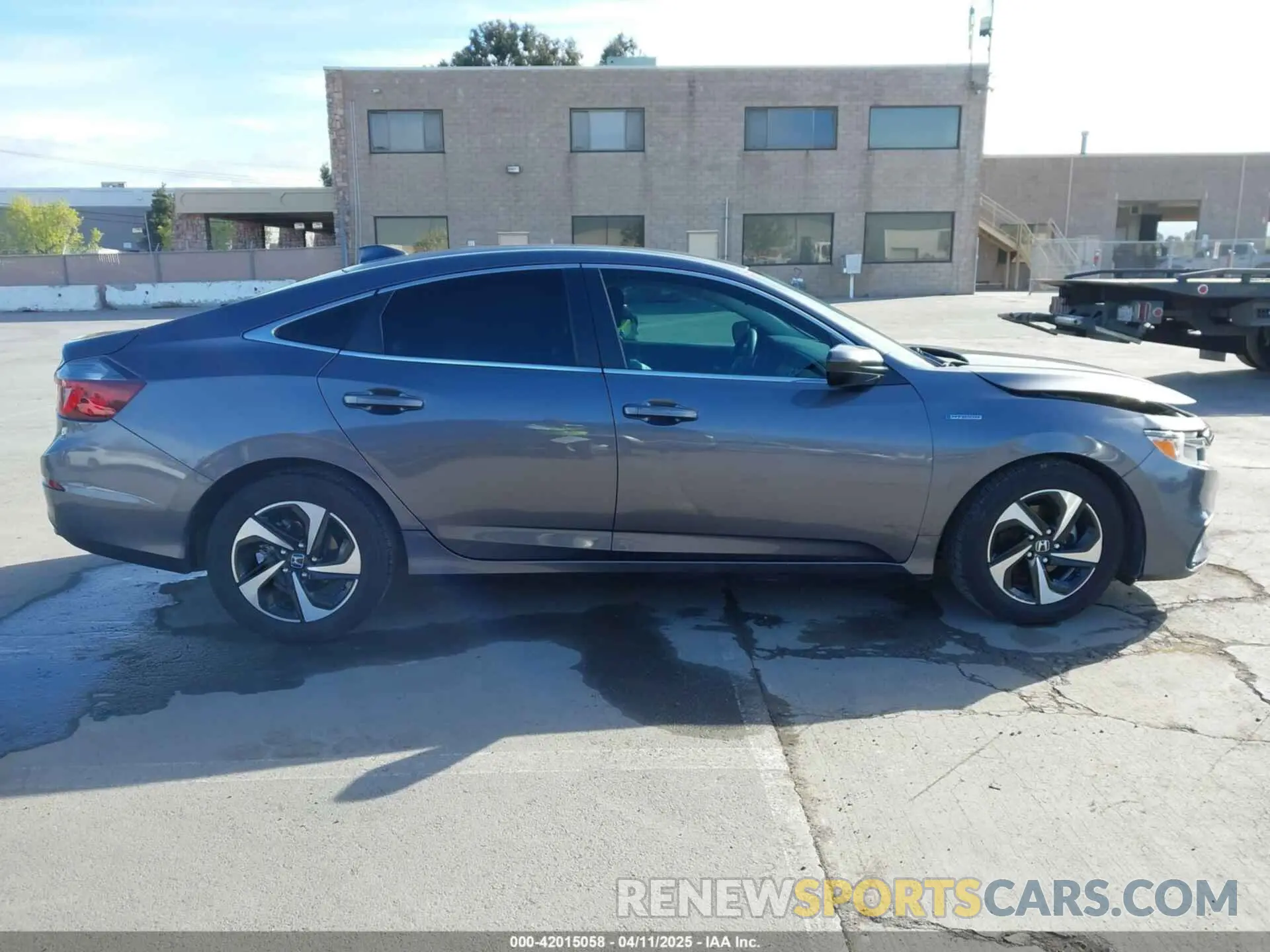 13 fotografías del automóvil dañado 19XZE4F50ME011287 HONDA INSIGHT 2021