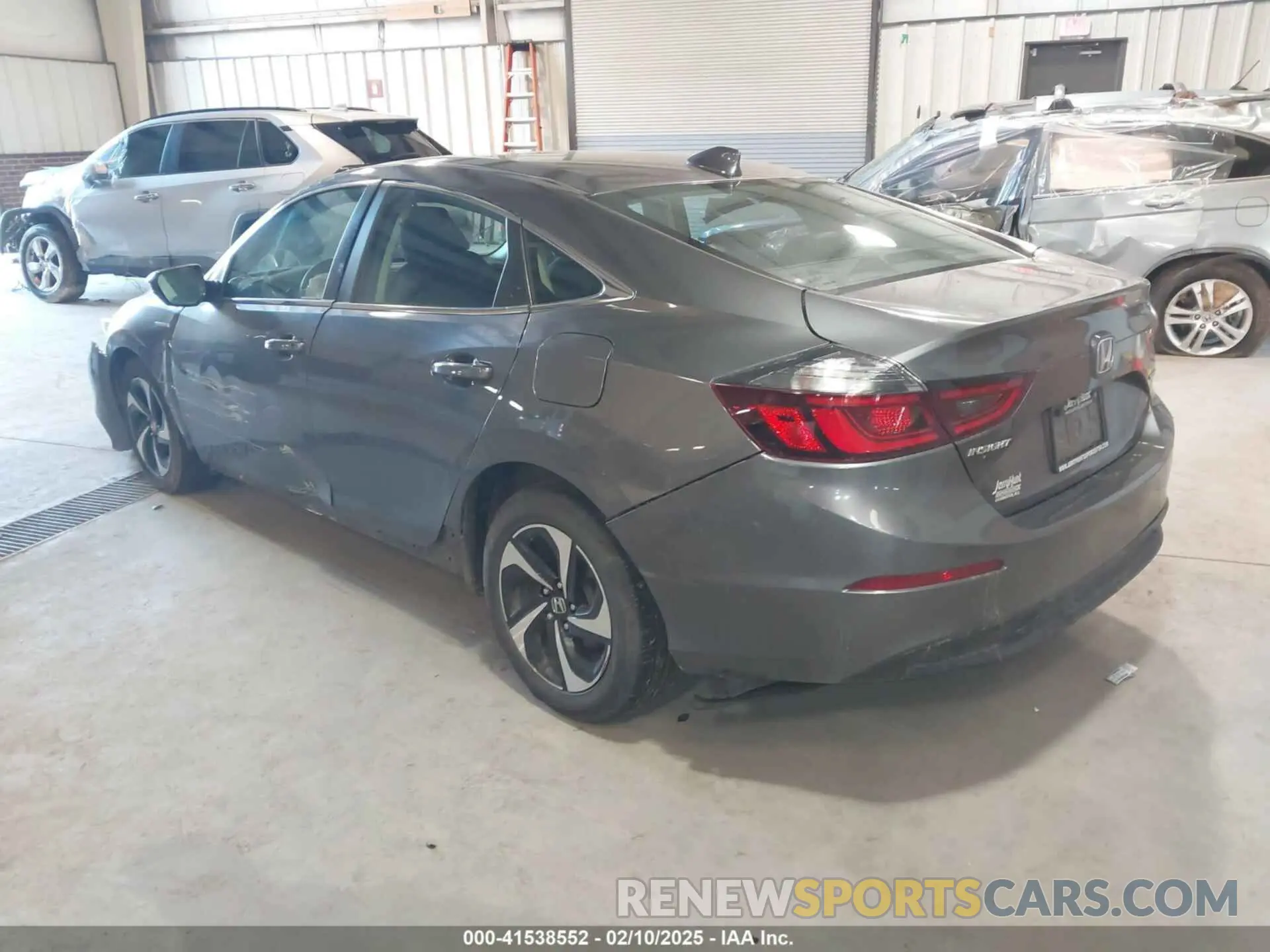 3 fotografías del automóvil dañado 19XZE4F53ME010943 HONDA INSIGHT 2021