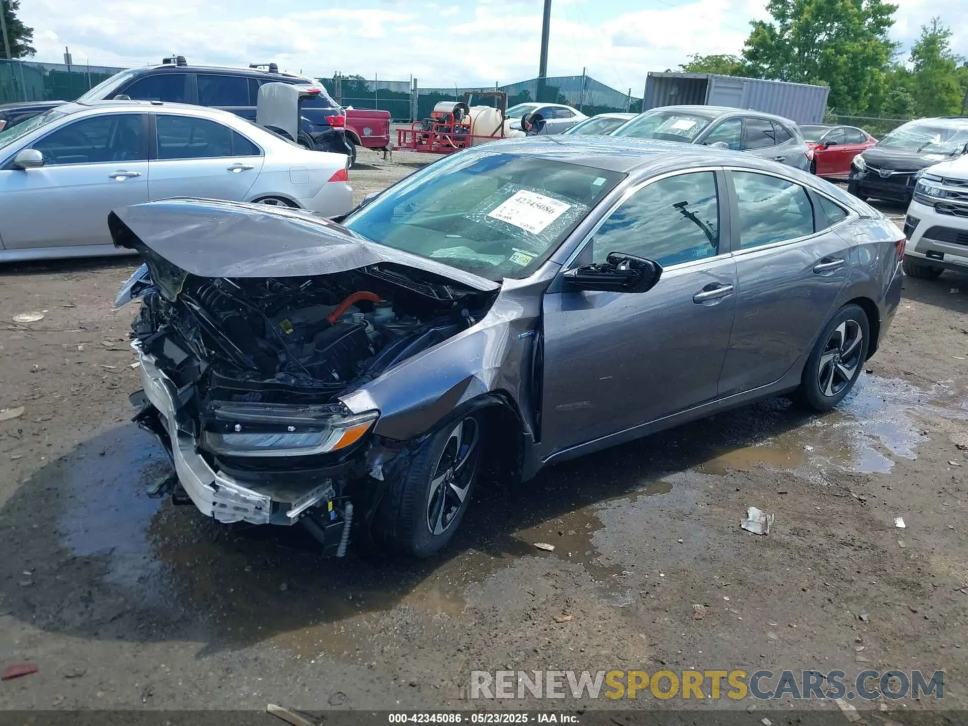 2 fotografías del automóvil dañado 19XZE4F55ME005131 HONDA INSIGHT 2021