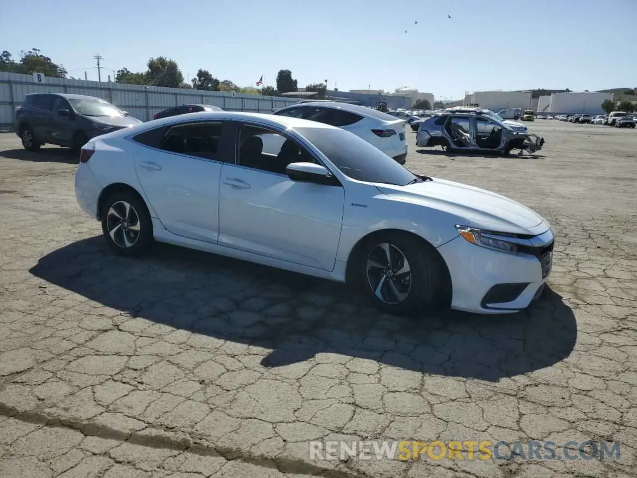 4 fotografías del automóvil dañado 19XZE4F55ME007350 HONDA INSIGHT 2021