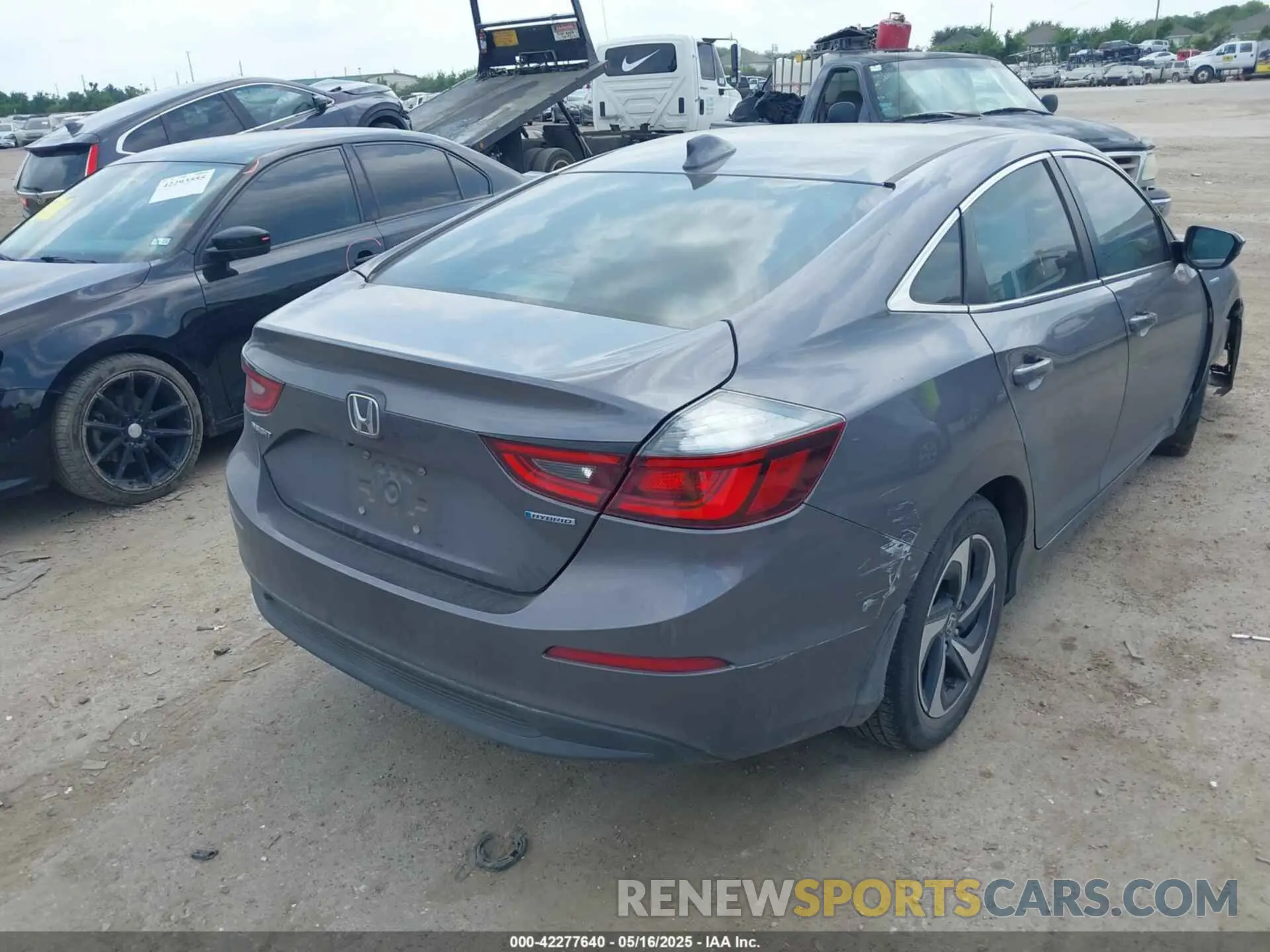 4 fotografías del automóvil dañado 19XZE4F59ME002359 HONDA INSIGHT 2021
