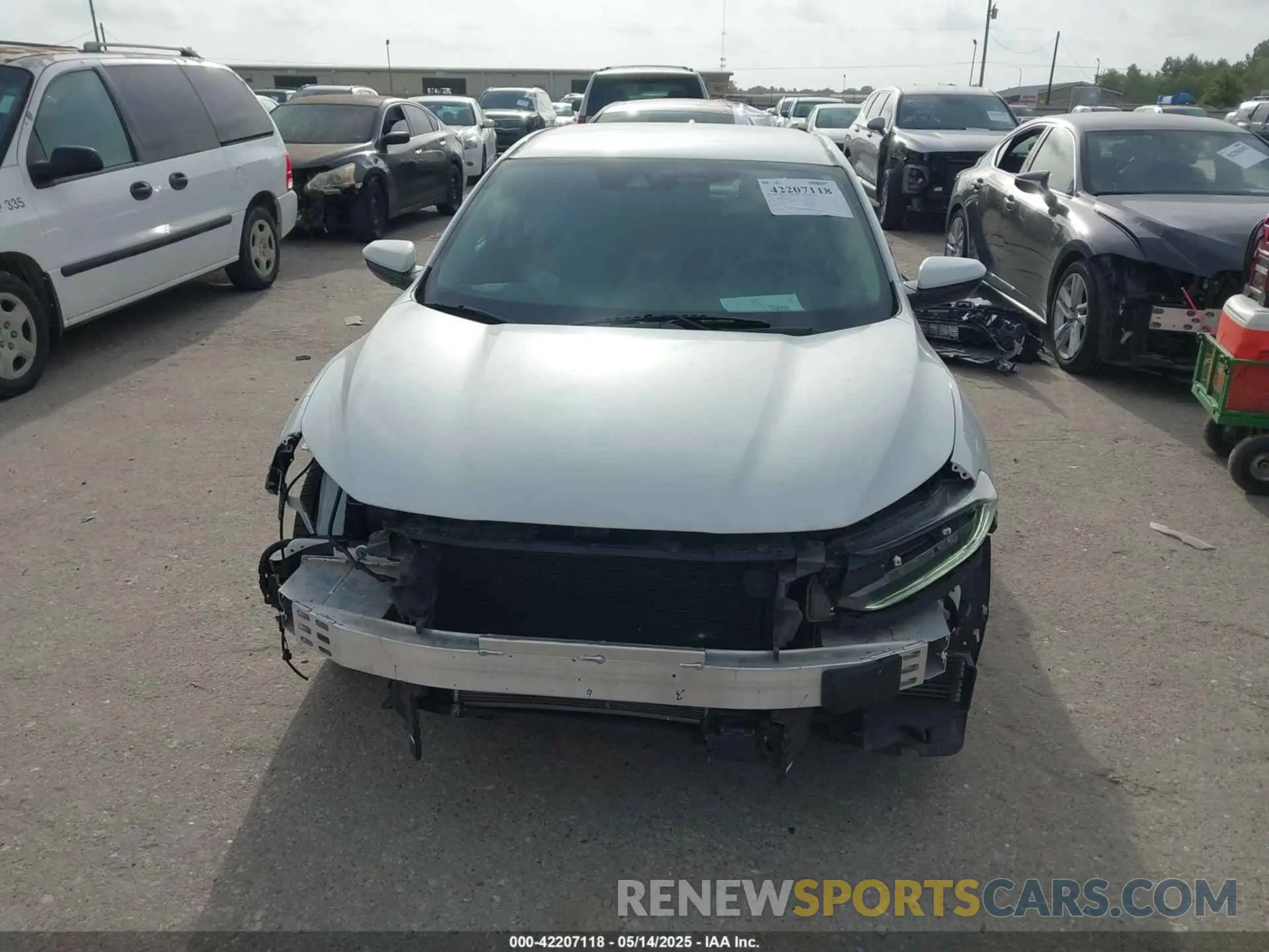 13 fotografías del automóvil dañado 19XZE4F5XME001415 HONDA INSIGHT 2021