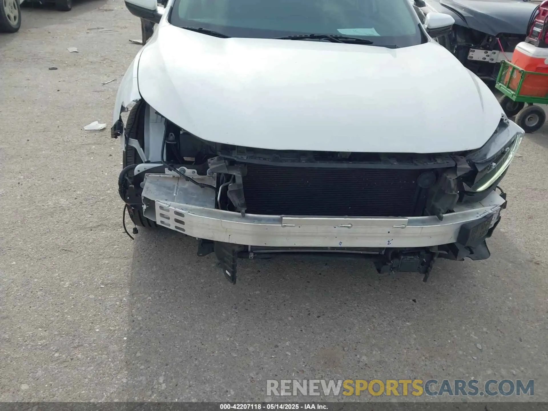 6 fotografías del automóvil dañado 19XZE4F5XME001415 HONDA INSIGHT 2021