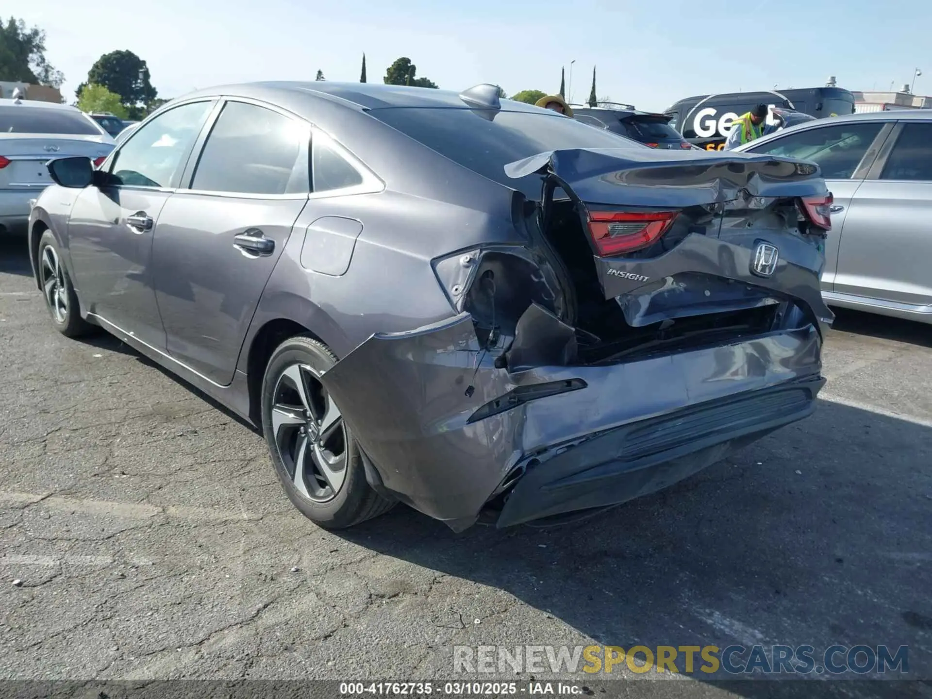 3 fotografías del automóvil dañado 19XZE4F5XME003486 HONDA INSIGHT 2021