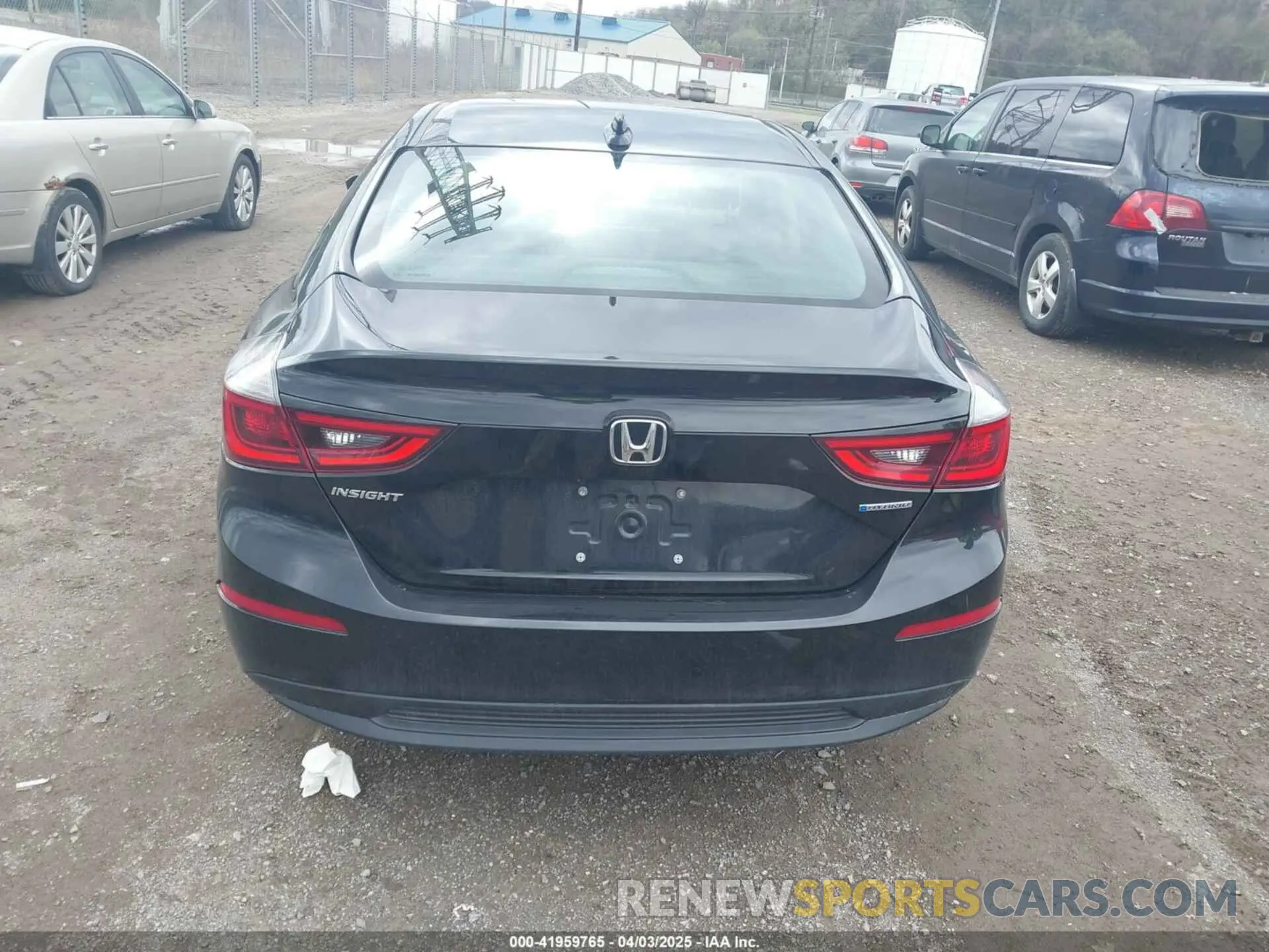 17 fotografías del automóvil dañado 19XZE4F50NE011422 HONDA INSIGHT 2022