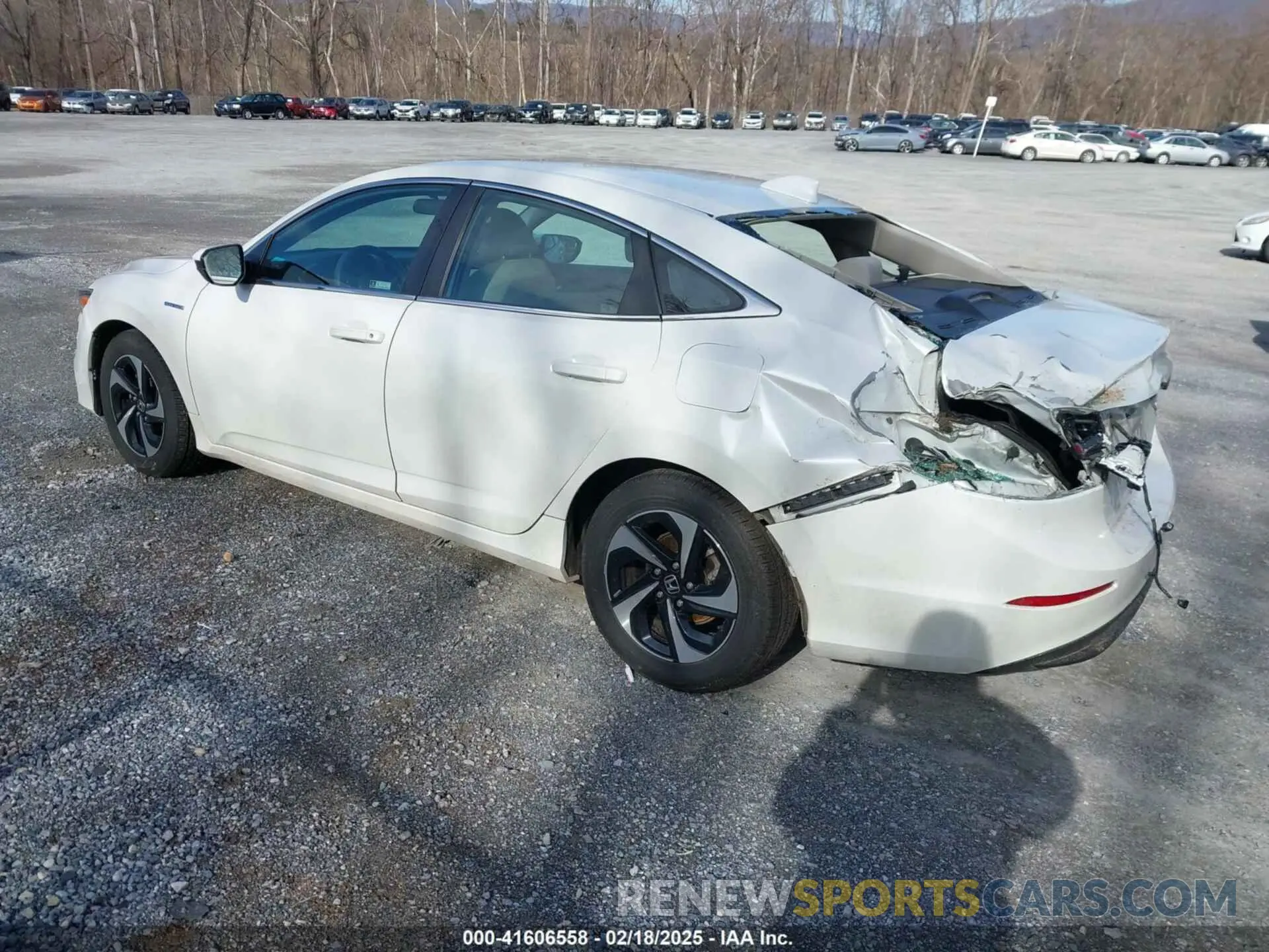 3 fotografías del automóvil dañado 19XZE4F51NE007167 HONDA INSIGHT 2022