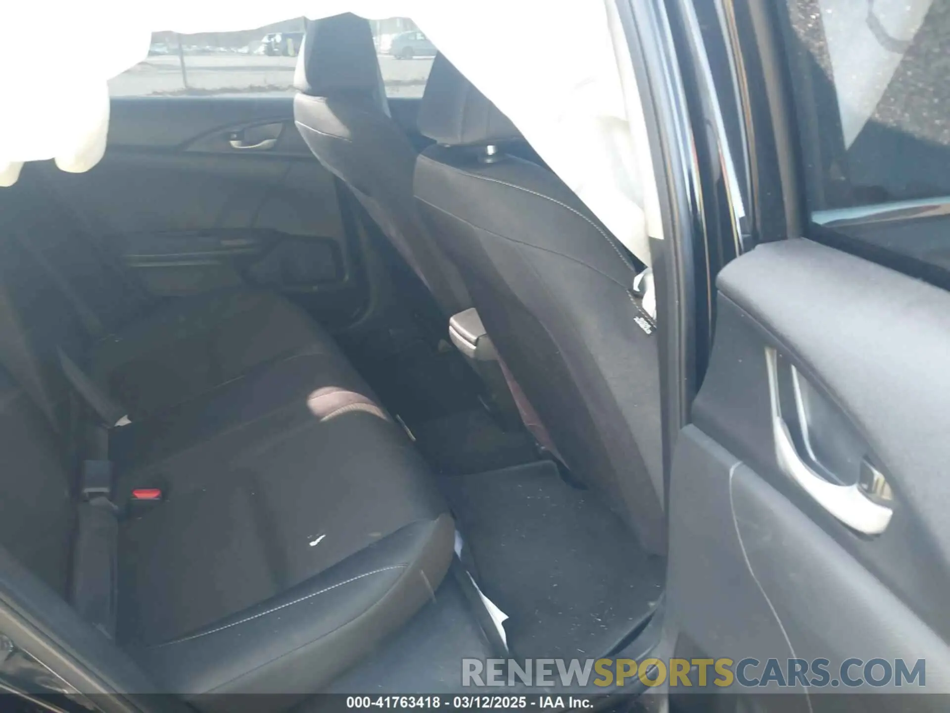 8 fotografías del automóvil dañado 19XZE4F51NE013969 HONDA INSIGHT 2022