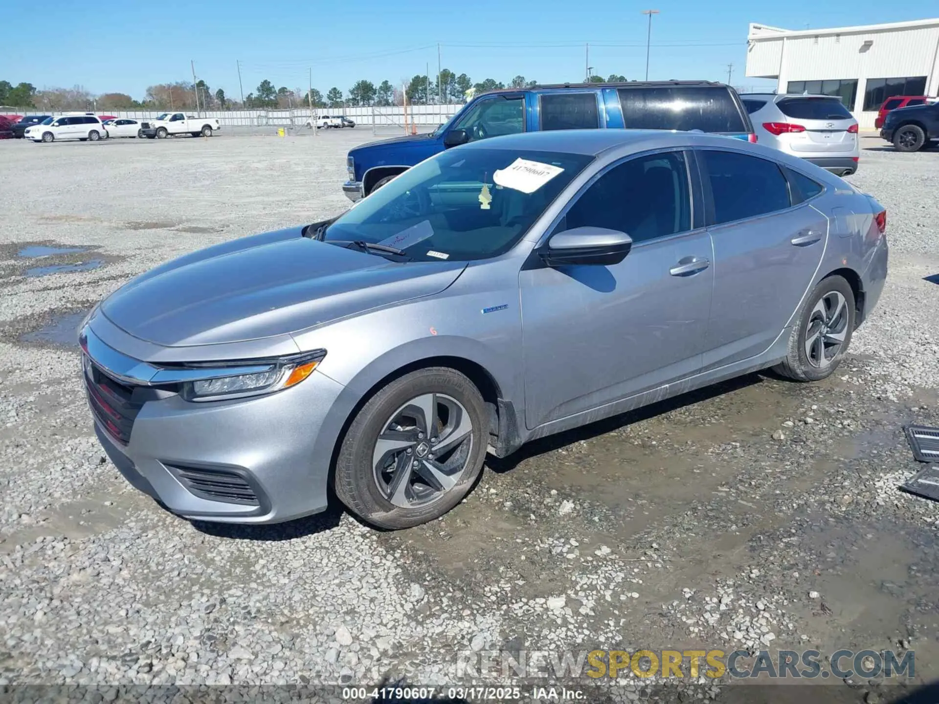 2 fotografías del automóvil dañado 19XZE4F53NE011138 HONDA INSIGHT 2022