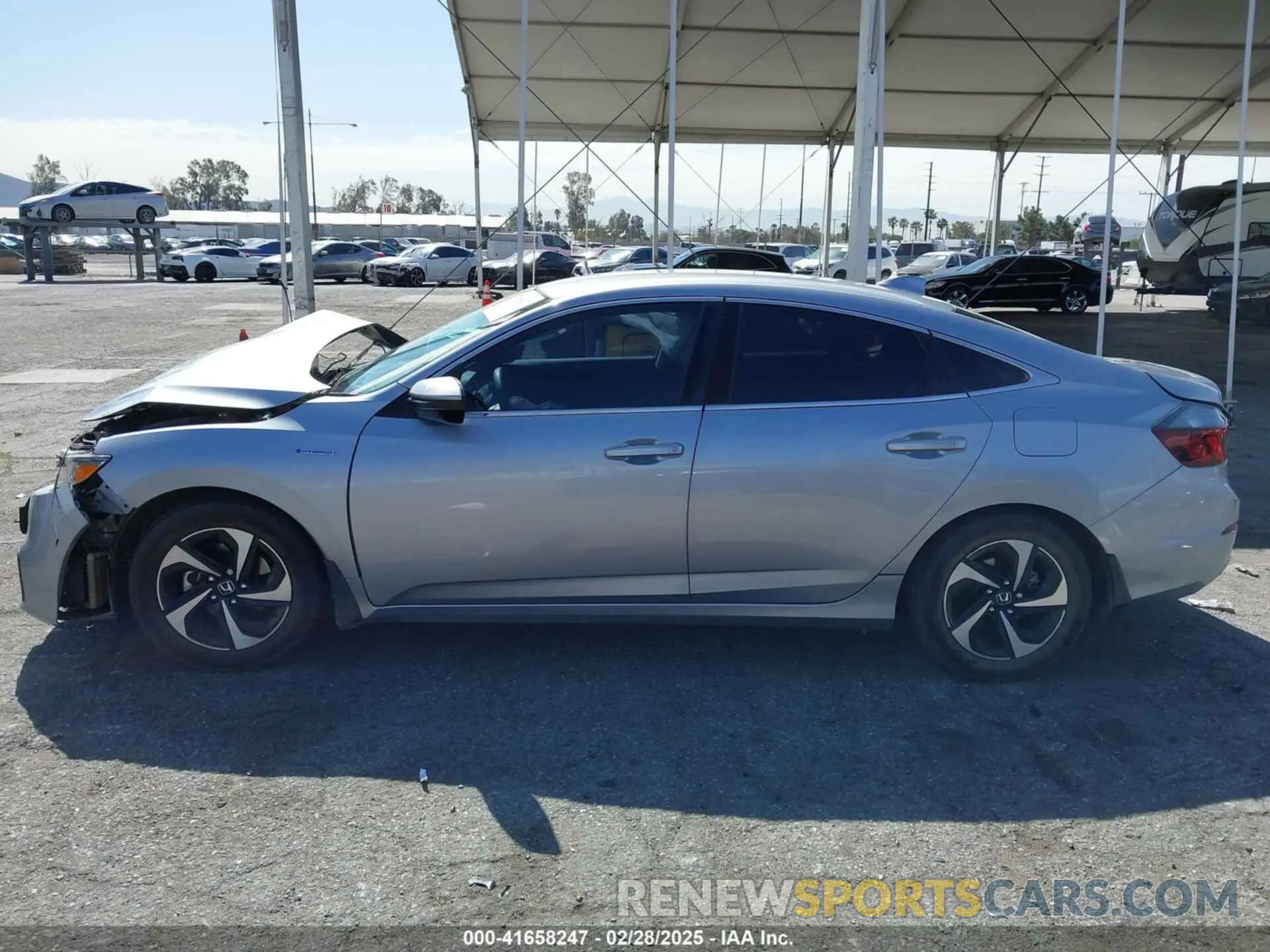 13 fotografías del automóvil dañado 19XZE4F54NE008068 HONDA INSIGHT 2022