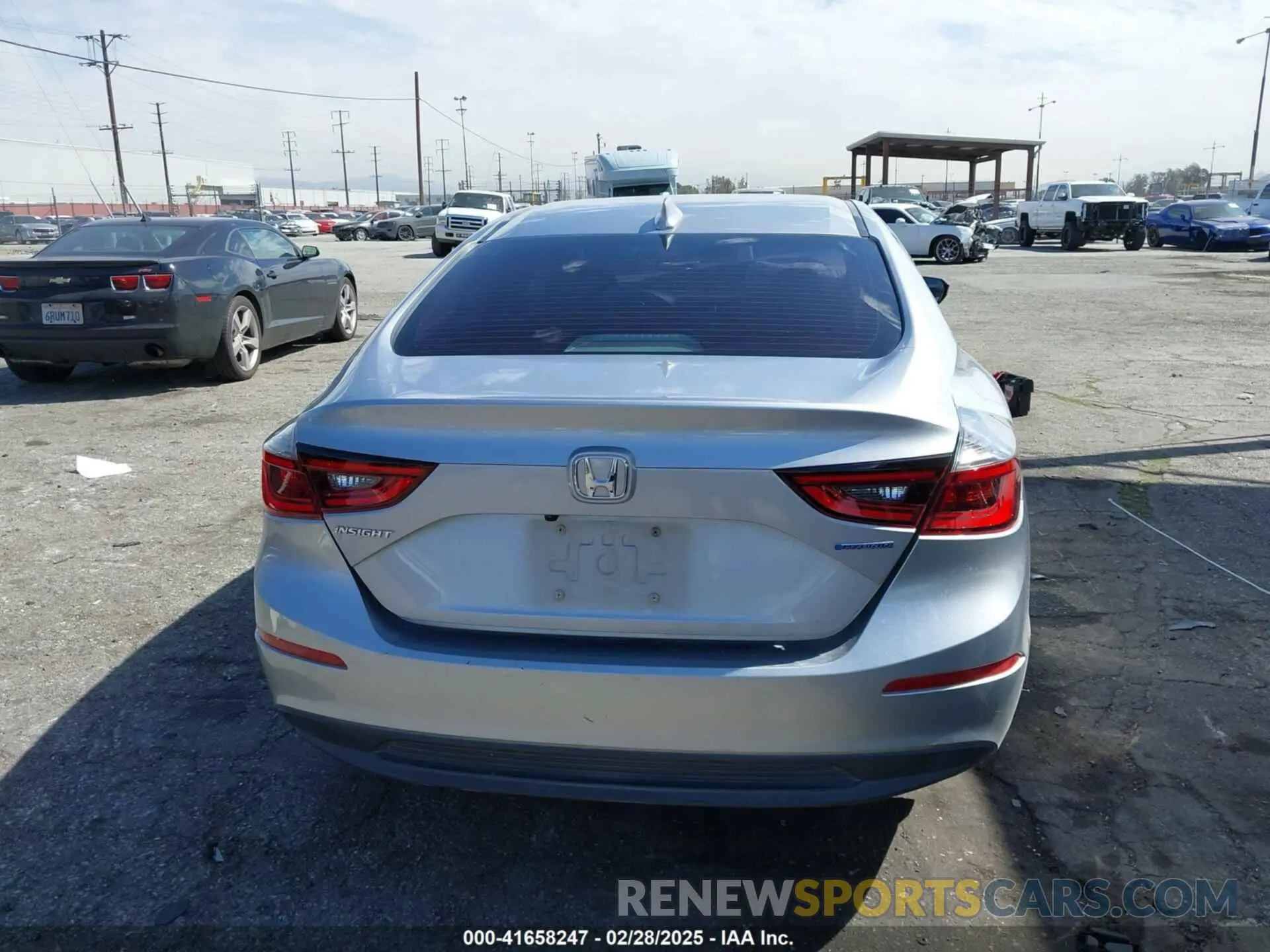 15 fotografías del automóvil dañado 19XZE4F54NE008068 HONDA INSIGHT 2022