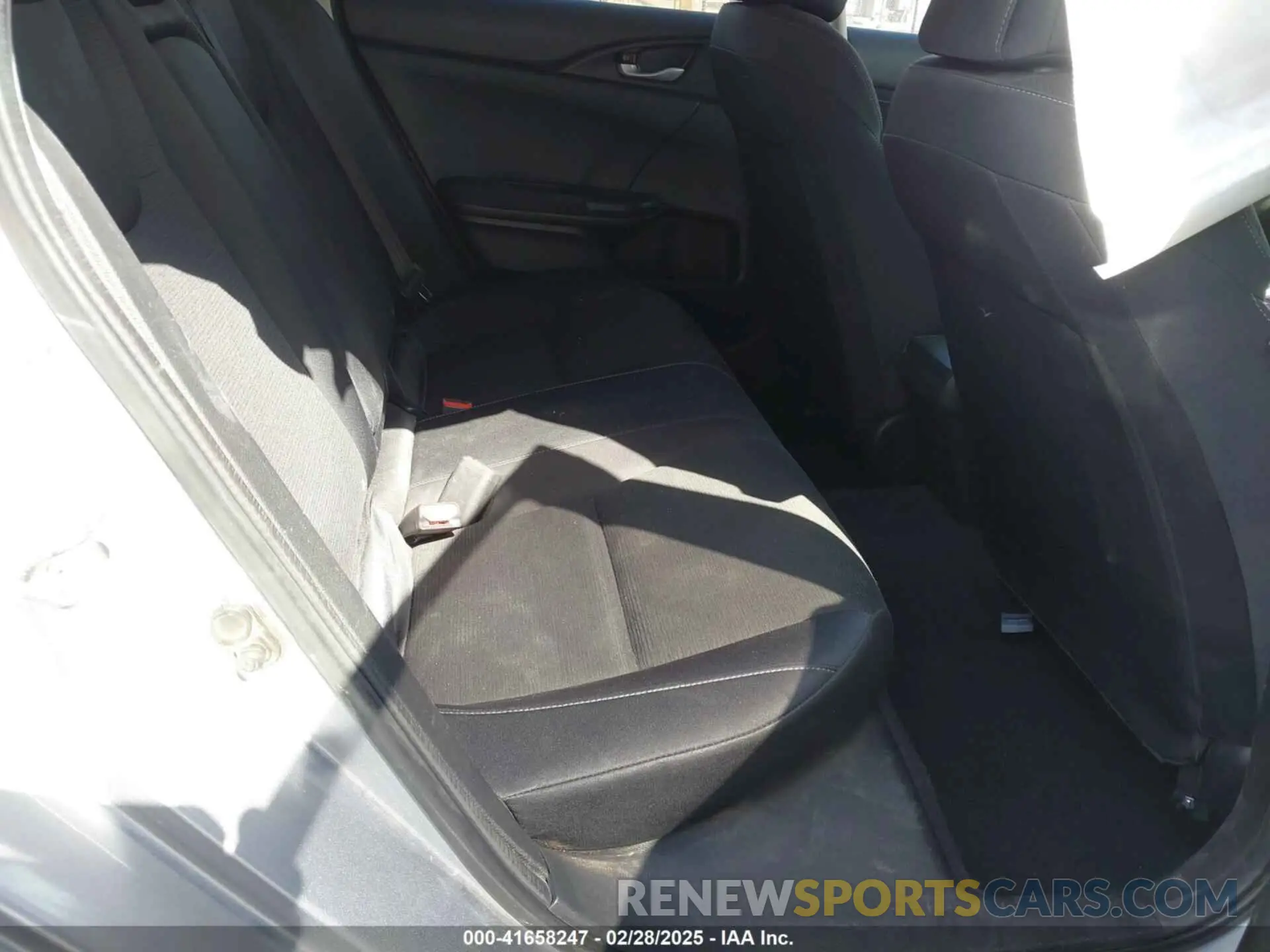 8 fotografías del automóvil dañado 19XZE4F54NE008068 HONDA INSIGHT 2022