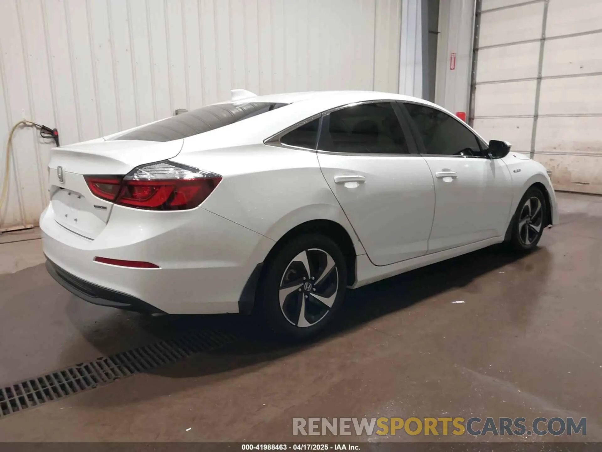 4 fotografías del automóvil dañado 19XZE4F55NE000139 HONDA INSIGHT 2022