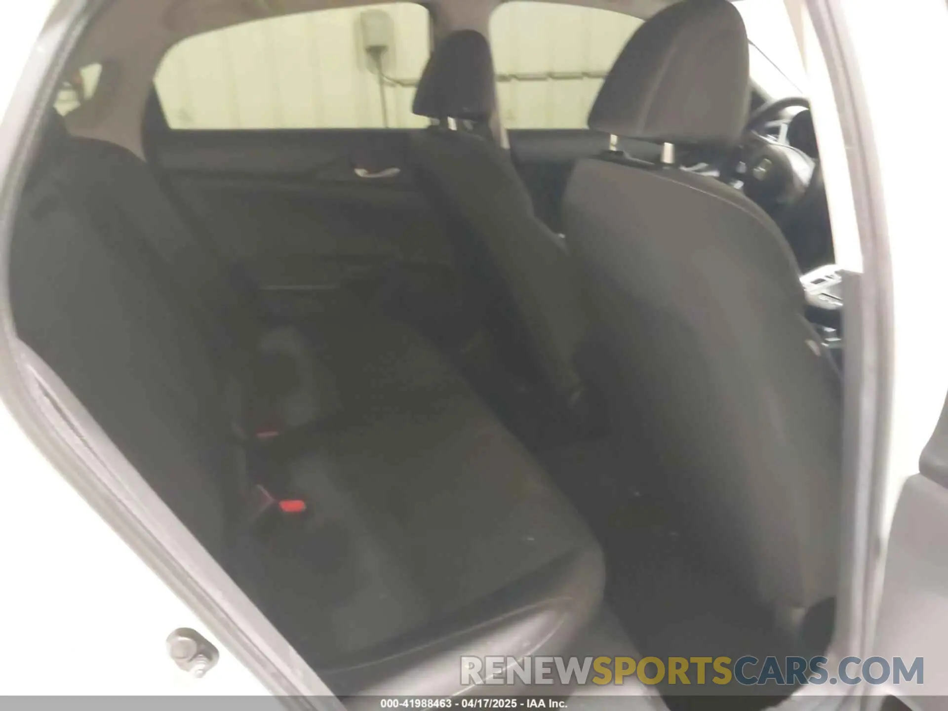 8 fotografías del automóvil dañado 19XZE4F55NE000139 HONDA INSIGHT 2022