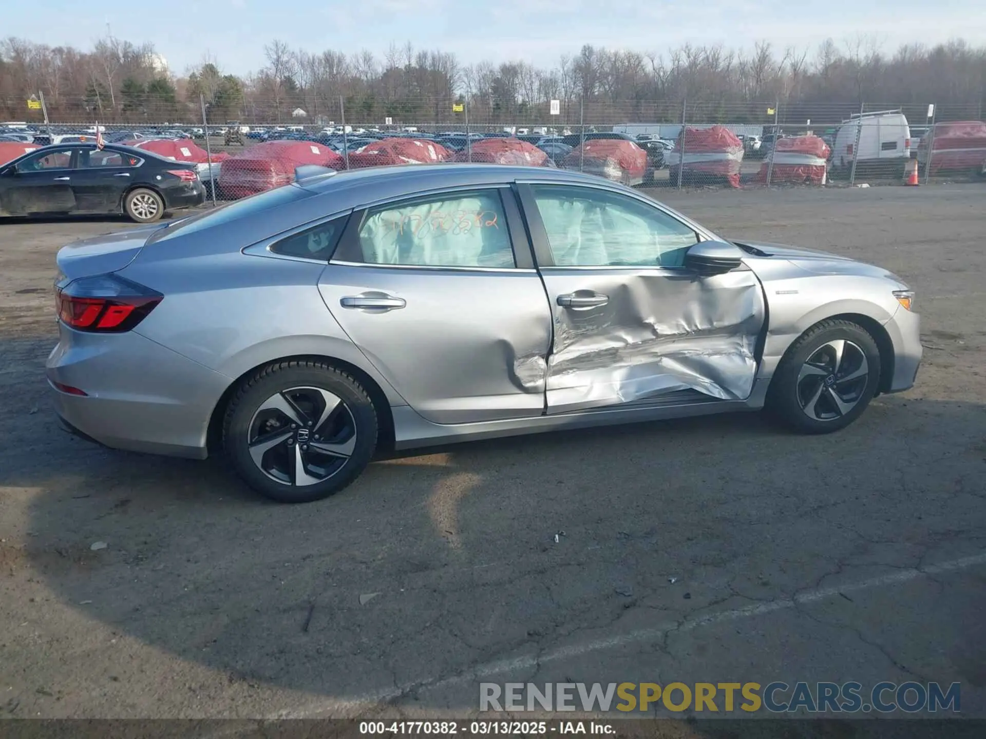 13 fotografías del automóvil dañado 19XZE4F56NE000425 HONDA INSIGHT 2022