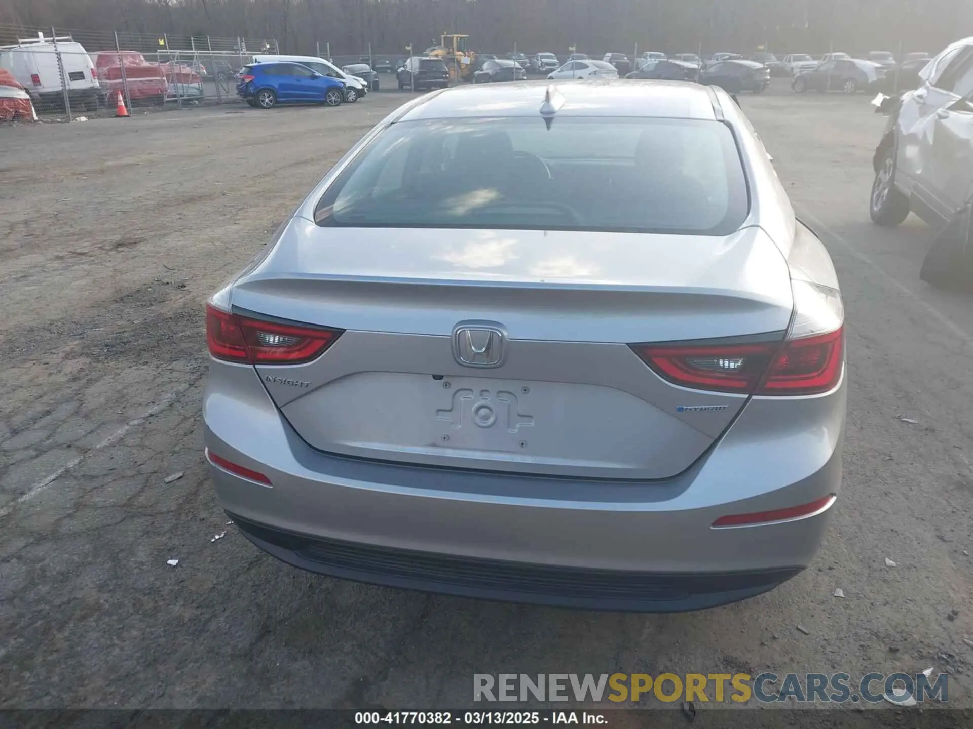 16 fotografías del automóvil dañado 19XZE4F56NE000425 HONDA INSIGHT 2022