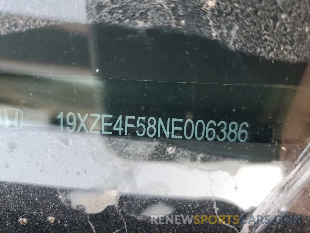 12 fotografías del automóvil dañado 19XZE4F58NE006386 HONDA INSIGHT 2022
