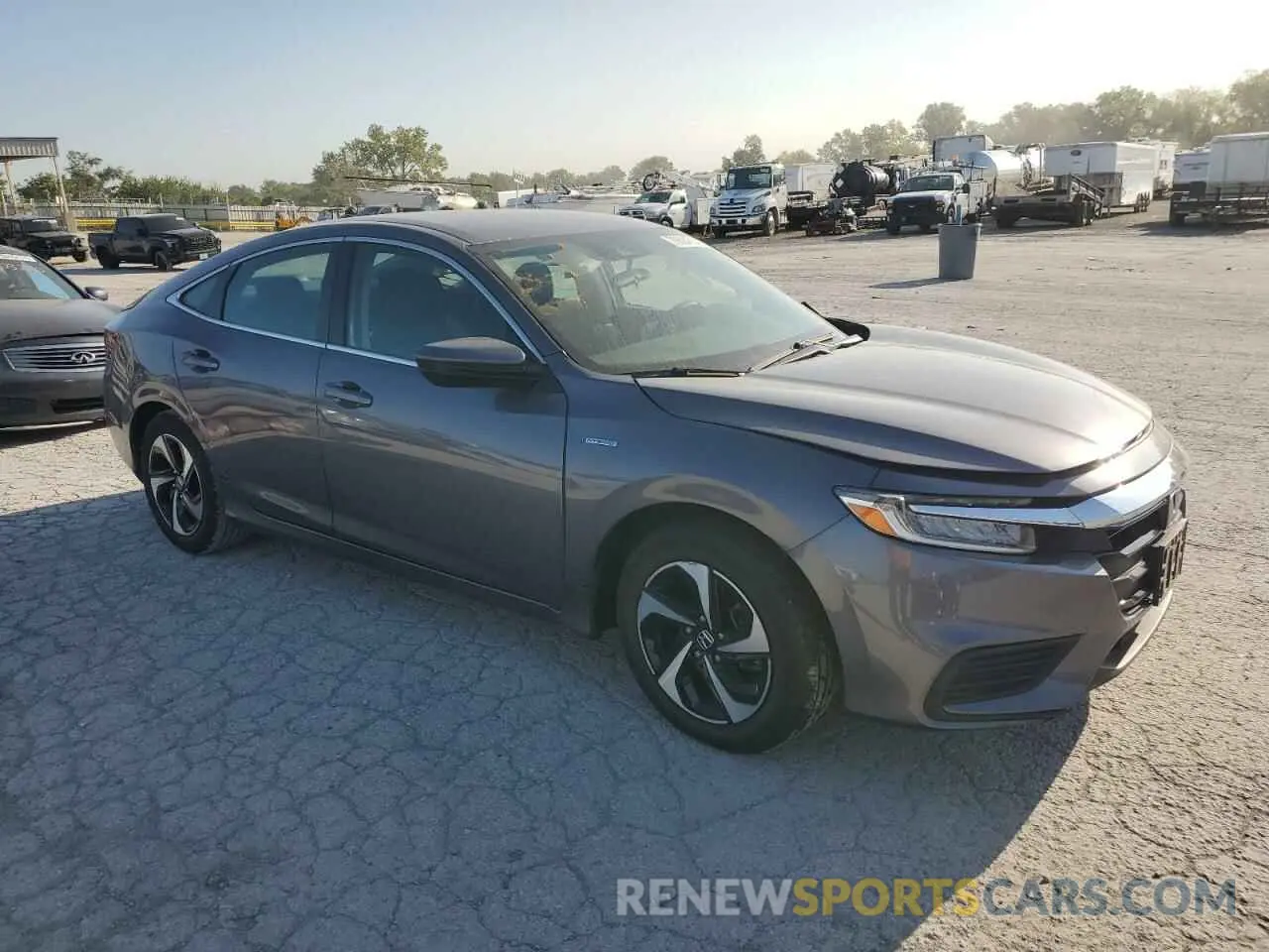 4 fotografías del automóvil dañado 19XZE4F58NE006386 HONDA INSIGHT 2022