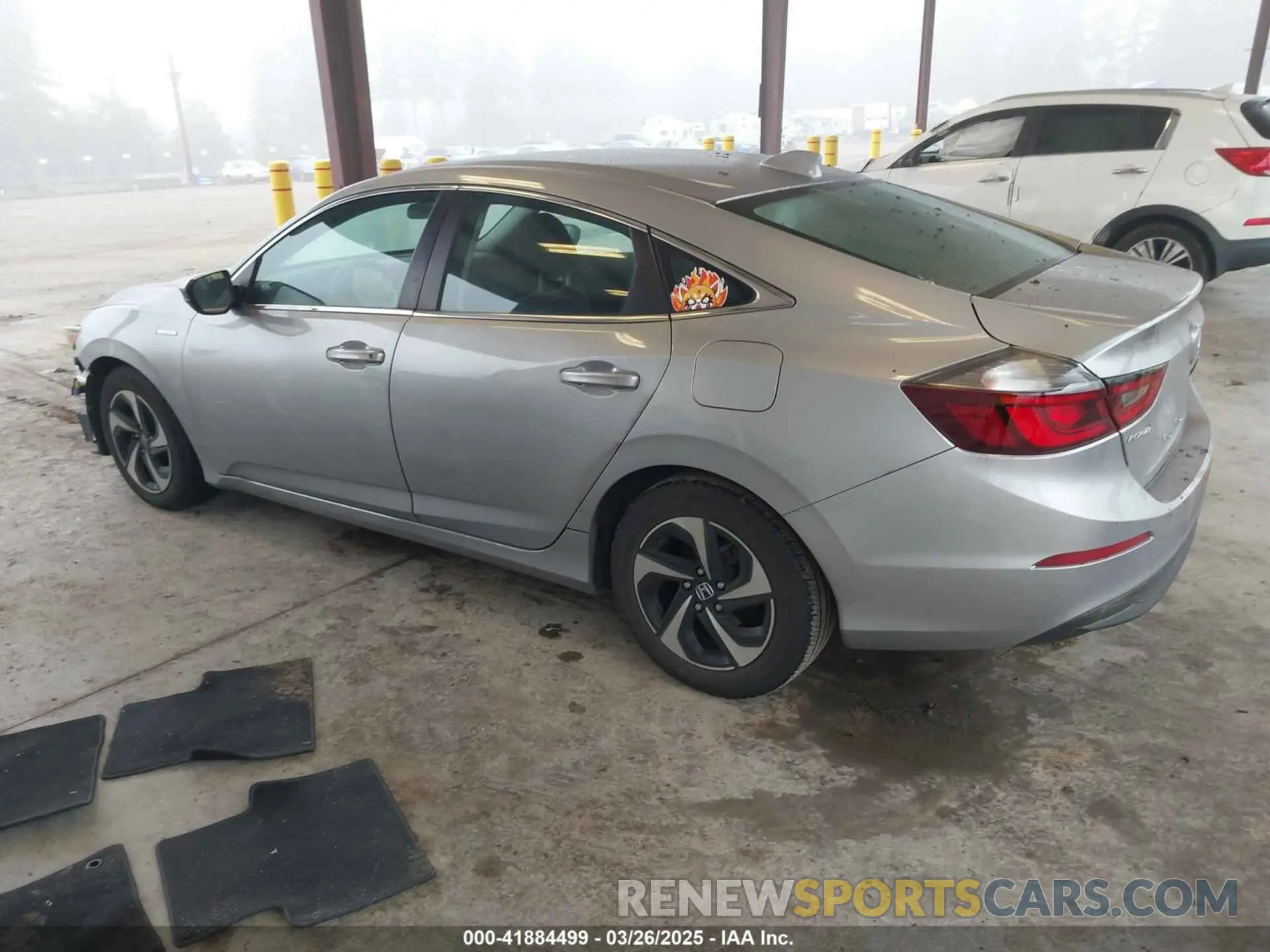 3 fotografías del automóvil dañado 19XZE4F58NE015881 HONDA INSIGHT 2022