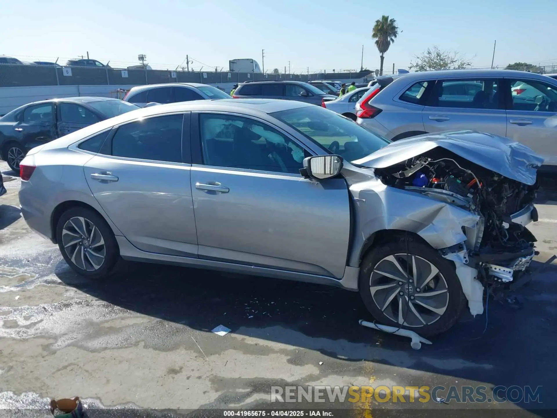 13 fotografías del automóvil dañado 19XZE4F91NE005941 HONDA INSIGHT 2022