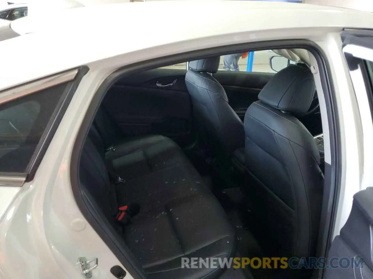10 fotografías del automóvil dañado 19XZE4F94NE015248 HONDA INSIGHT 2022