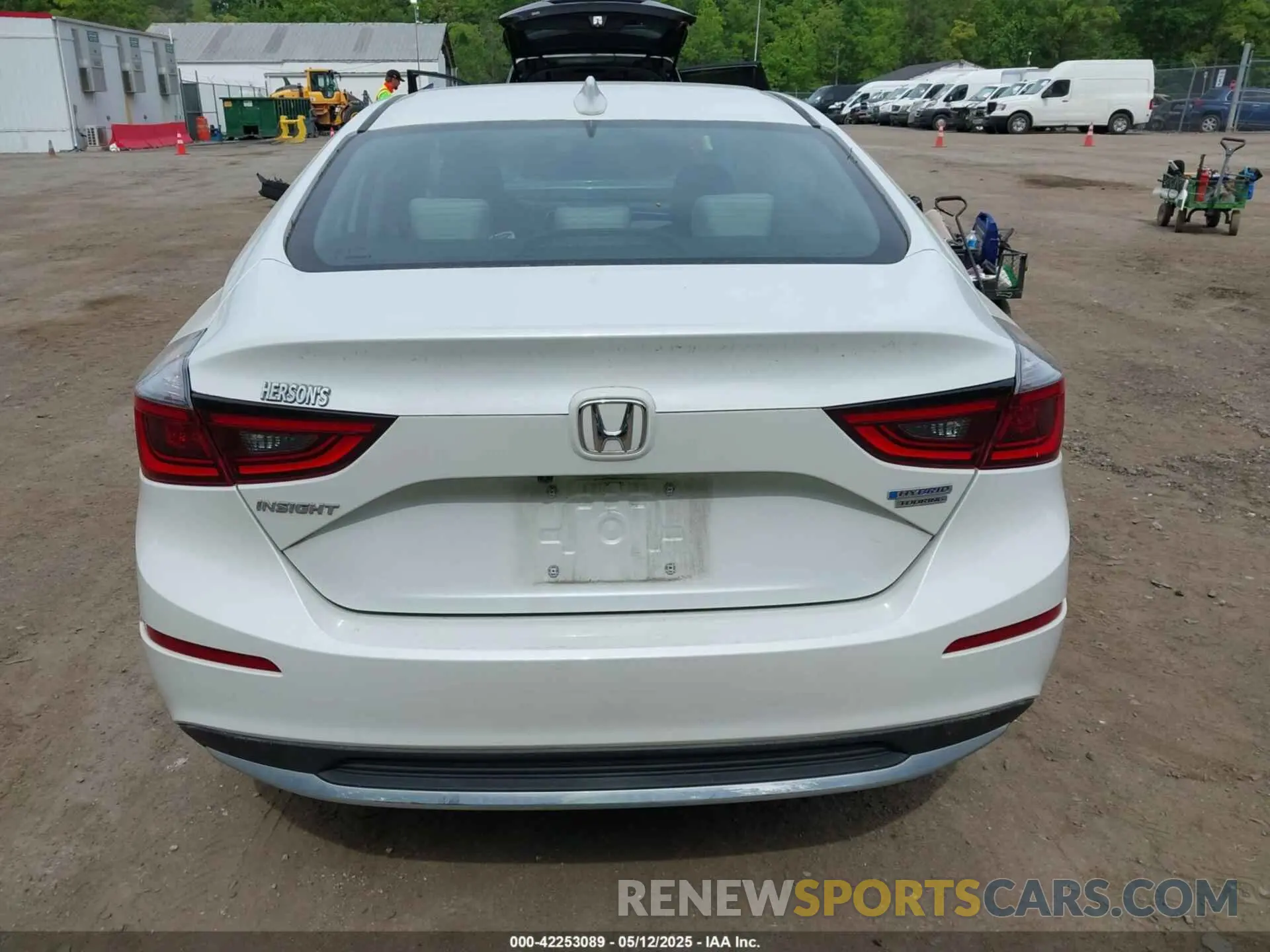 16 fotografías del automóvil dañado 19XZE4F95NE004694 HONDA INSIGHT 2022
