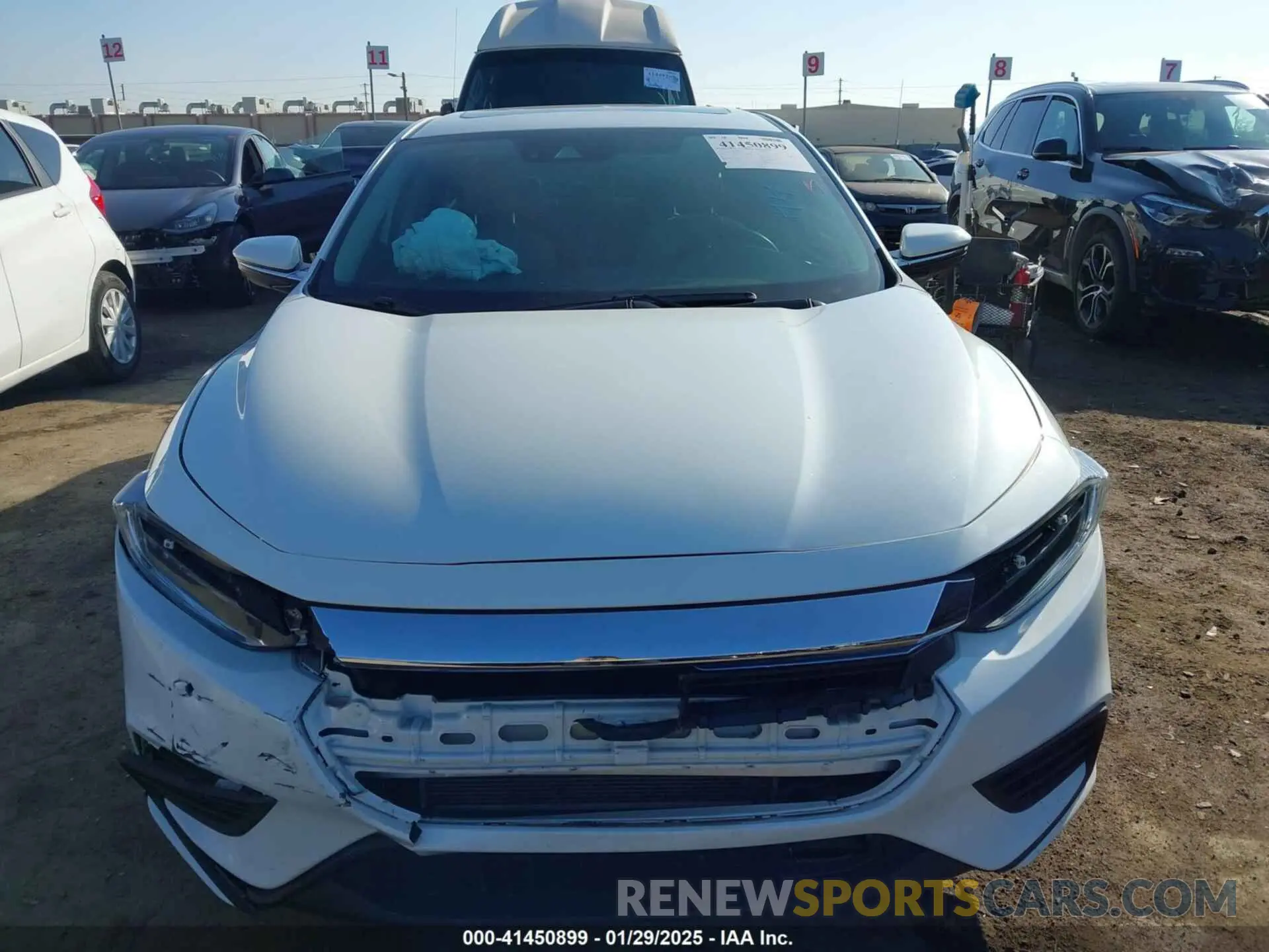 11 fotografías del automóvil dañado 19XZE4F95NE017767 HONDA INSIGHT 2022