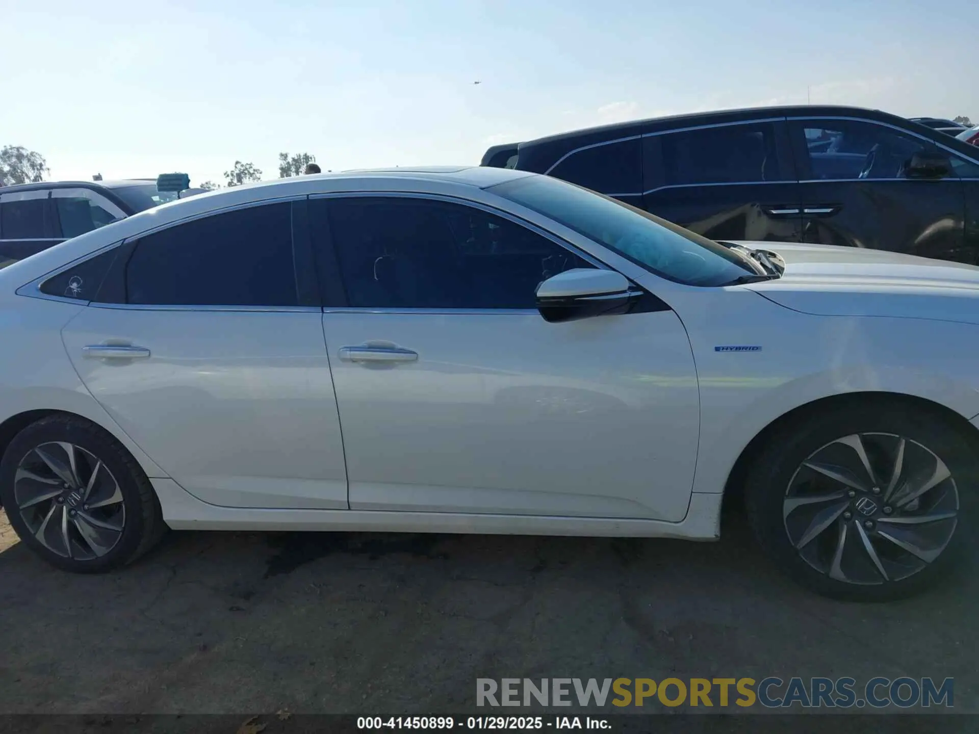 12 fotografías del automóvil dañado 19XZE4F95NE017767 HONDA INSIGHT 2022