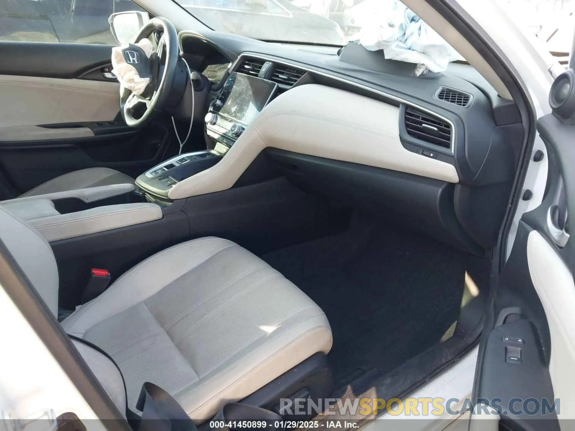5 fotografías del automóvil dañado 19XZE4F95NE017767 HONDA INSIGHT 2022