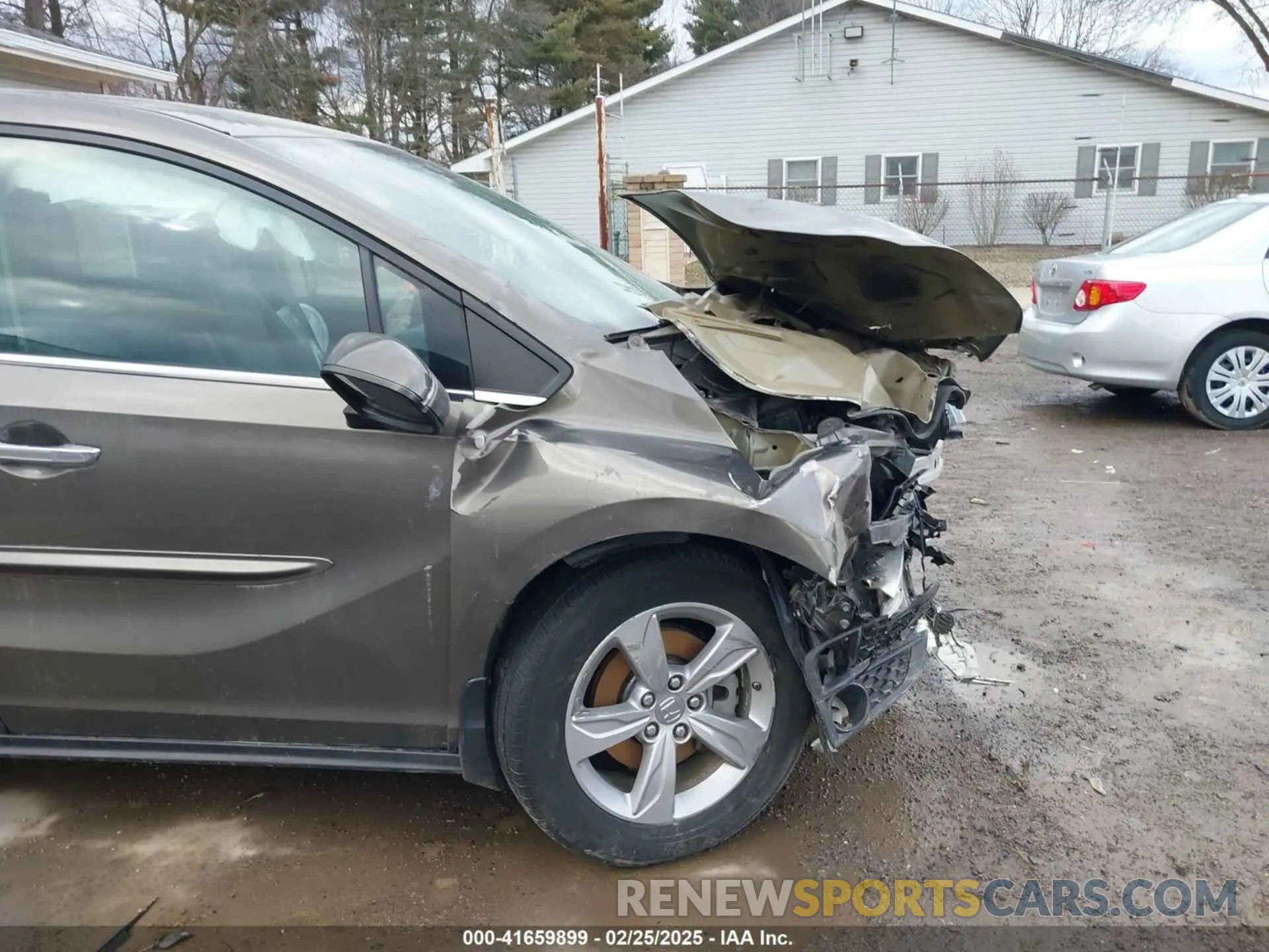 18 fotografías del automóvil dañado 5FNRL6H50KB097304 HONDA ODYSSEY 2019