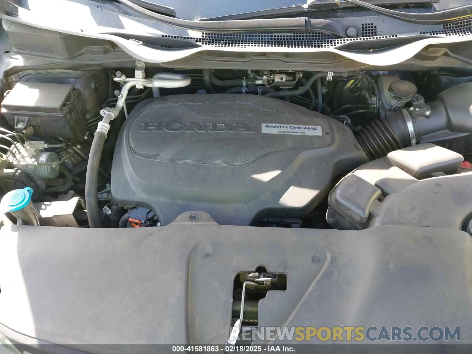 10 fotografías del automóvil dañado 5FNRL6H51KB127099 HONDA ODYSSEY 2019