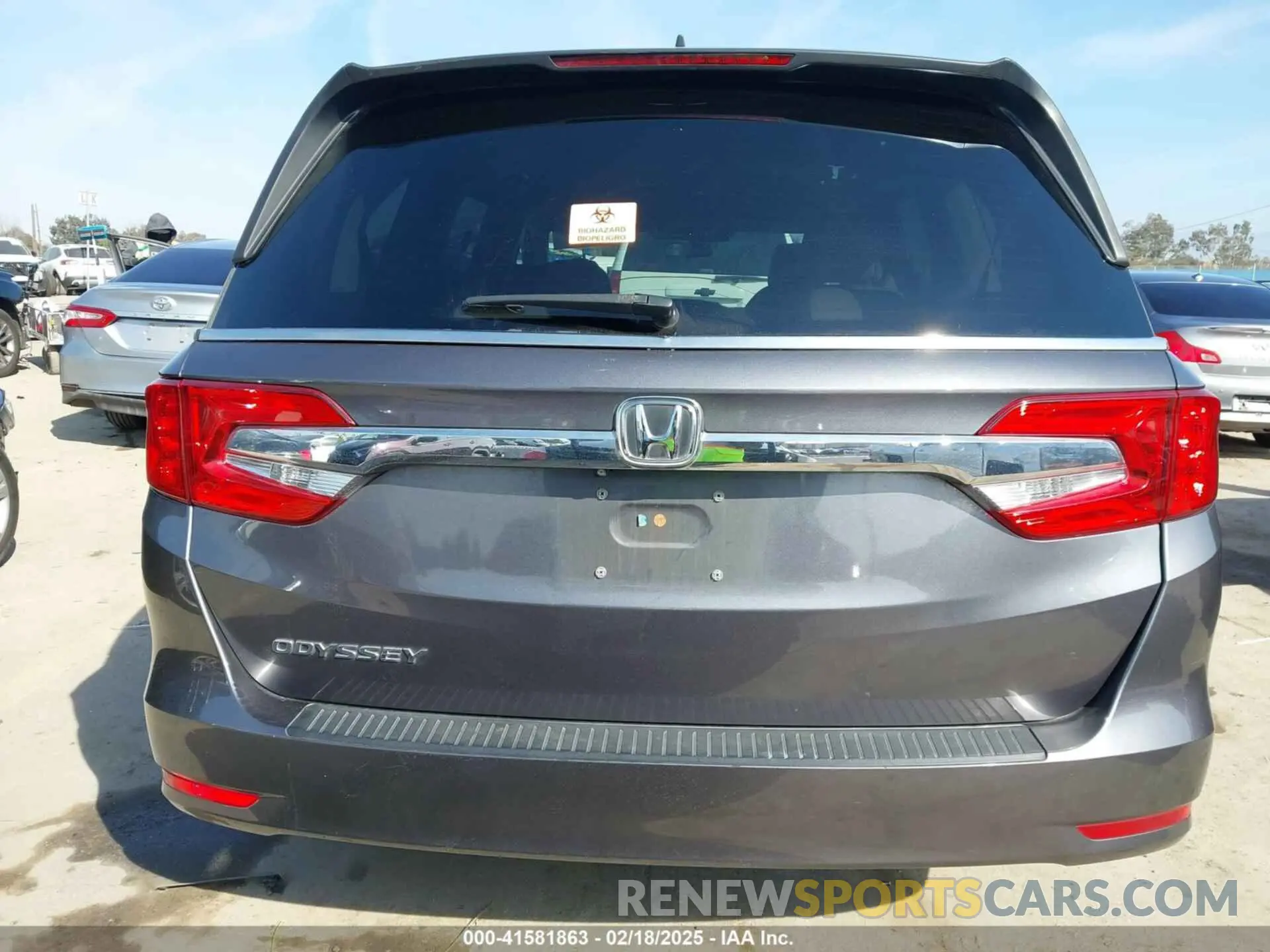 16 fotografías del automóvil dañado 5FNRL6H51KB127099 HONDA ODYSSEY 2019