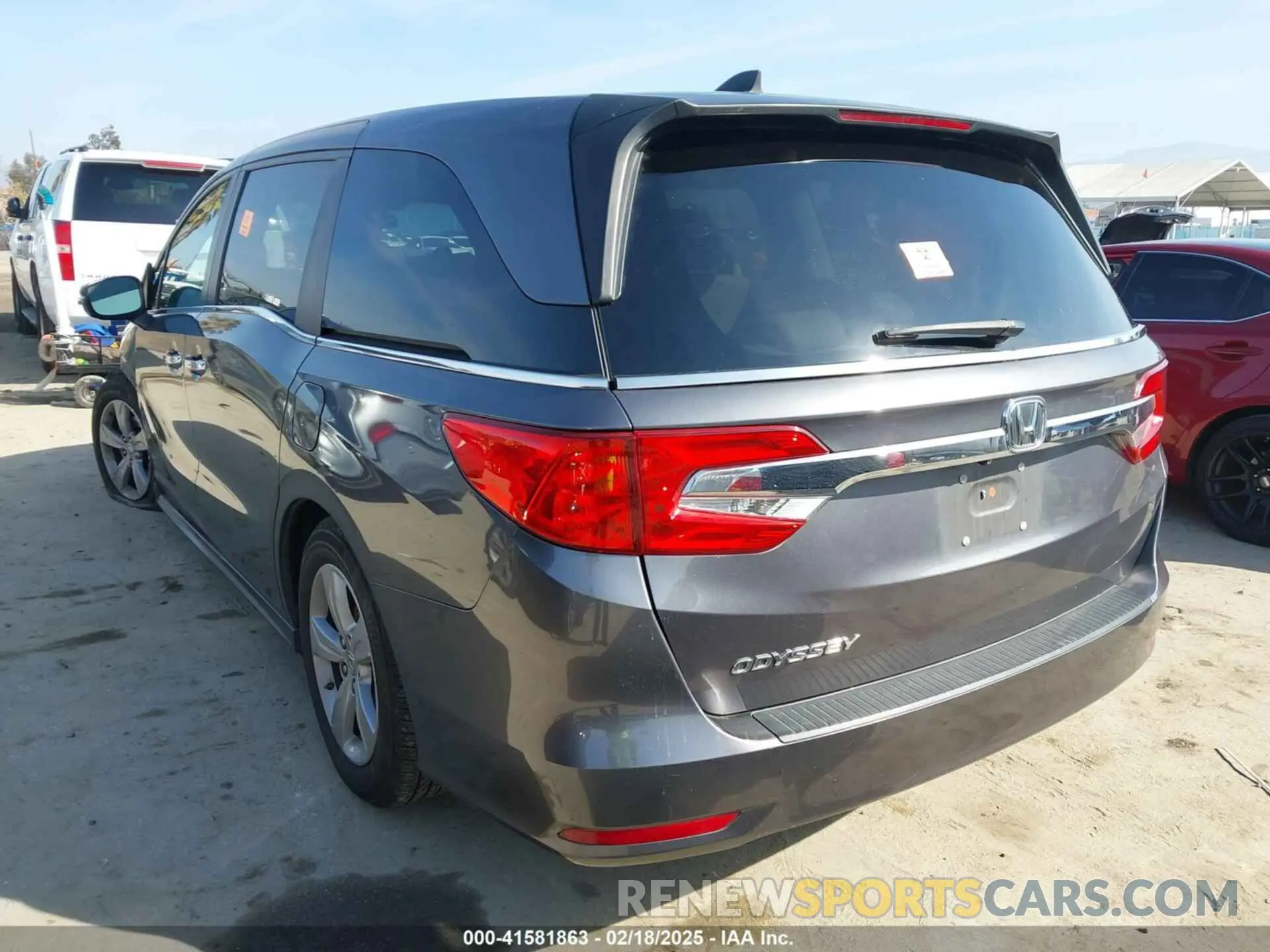 3 fotografías del automóvil dañado 5FNRL6H51KB127099 HONDA ODYSSEY 2019