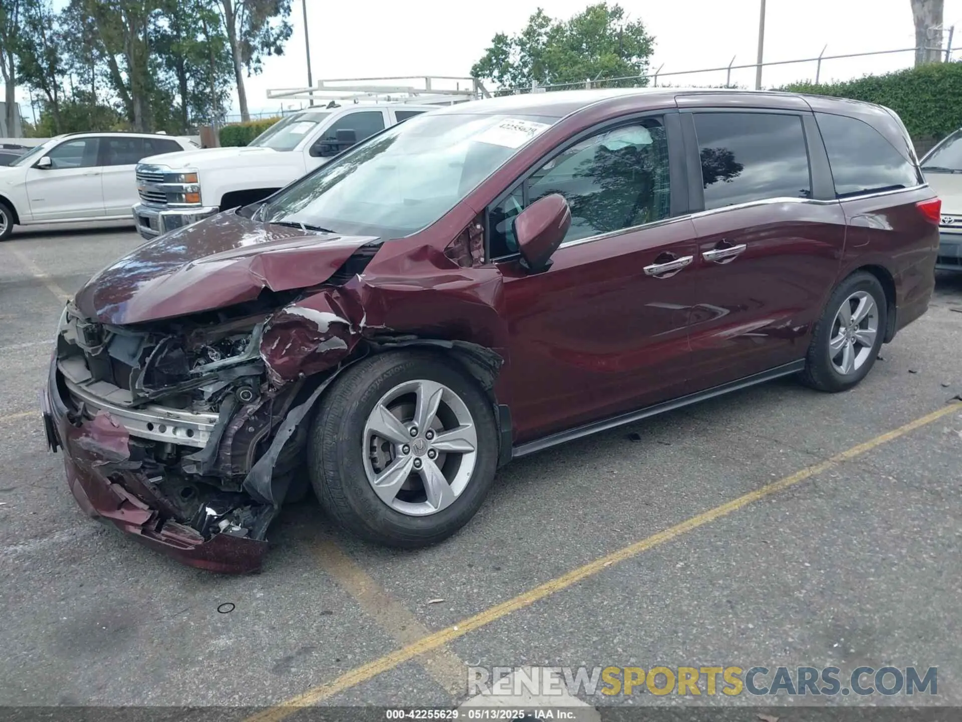 2 fotografías del automóvil dañado 5FNRL6H53KB046833 HONDA ODYSSEY 2019