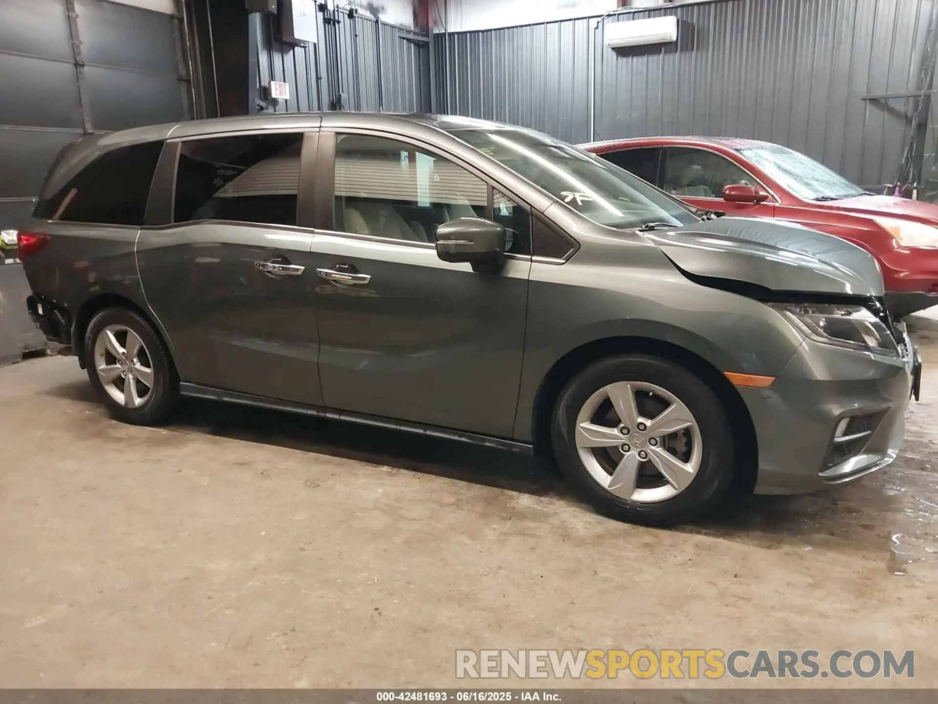 14 fotografías del automóvil dañado 5FNRL6H53KB076088 HONDA ODYSSEY 2019