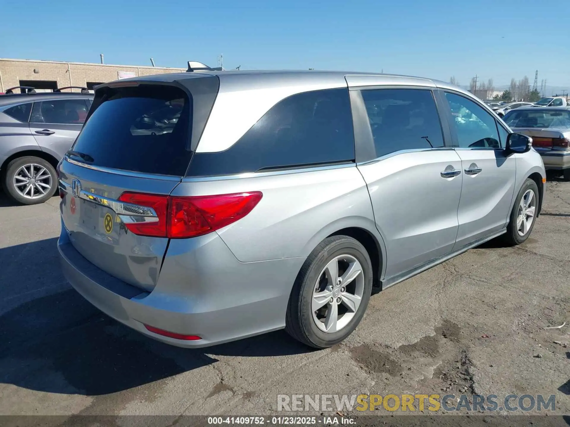 4 fotografías del automóvil dañado 5FNRL6H55KB085472 HONDA ODYSSEY 2019