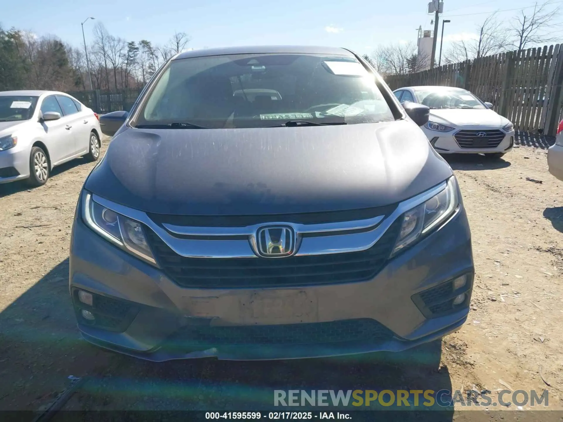 13 fotografías del automóvil dañado 5FNRL6H58KB058590 HONDA ODYSSEY 2019
