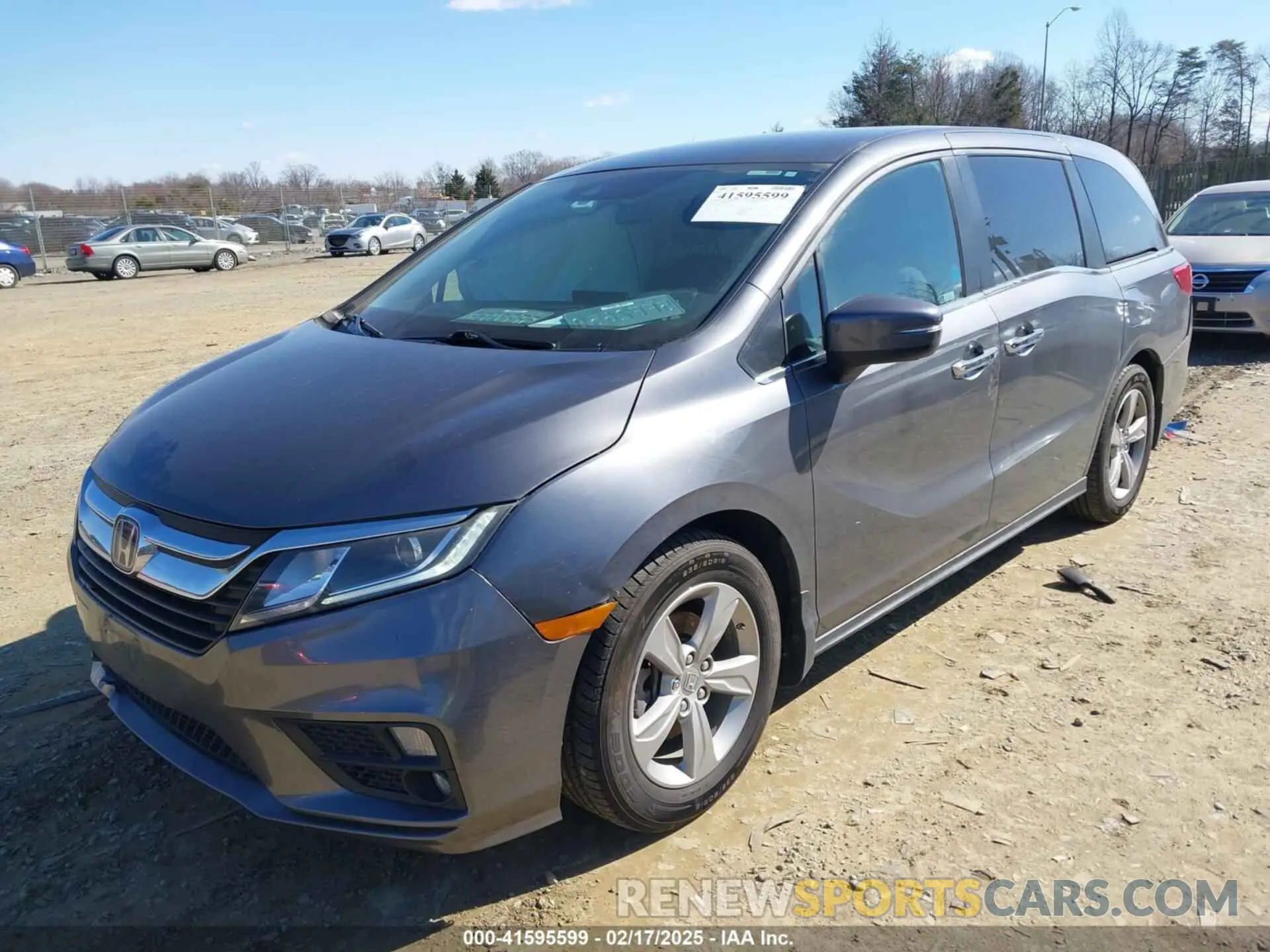 2 fotografías del automóvil dañado 5FNRL6H58KB058590 HONDA ODYSSEY 2019