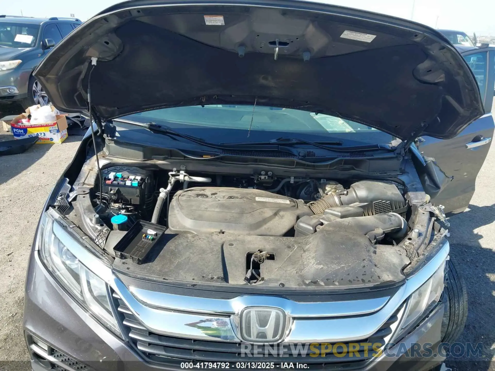 10 fotografías del automóvil dañado 5FNRL6H59KB131319 HONDA ODYSSEY 2019