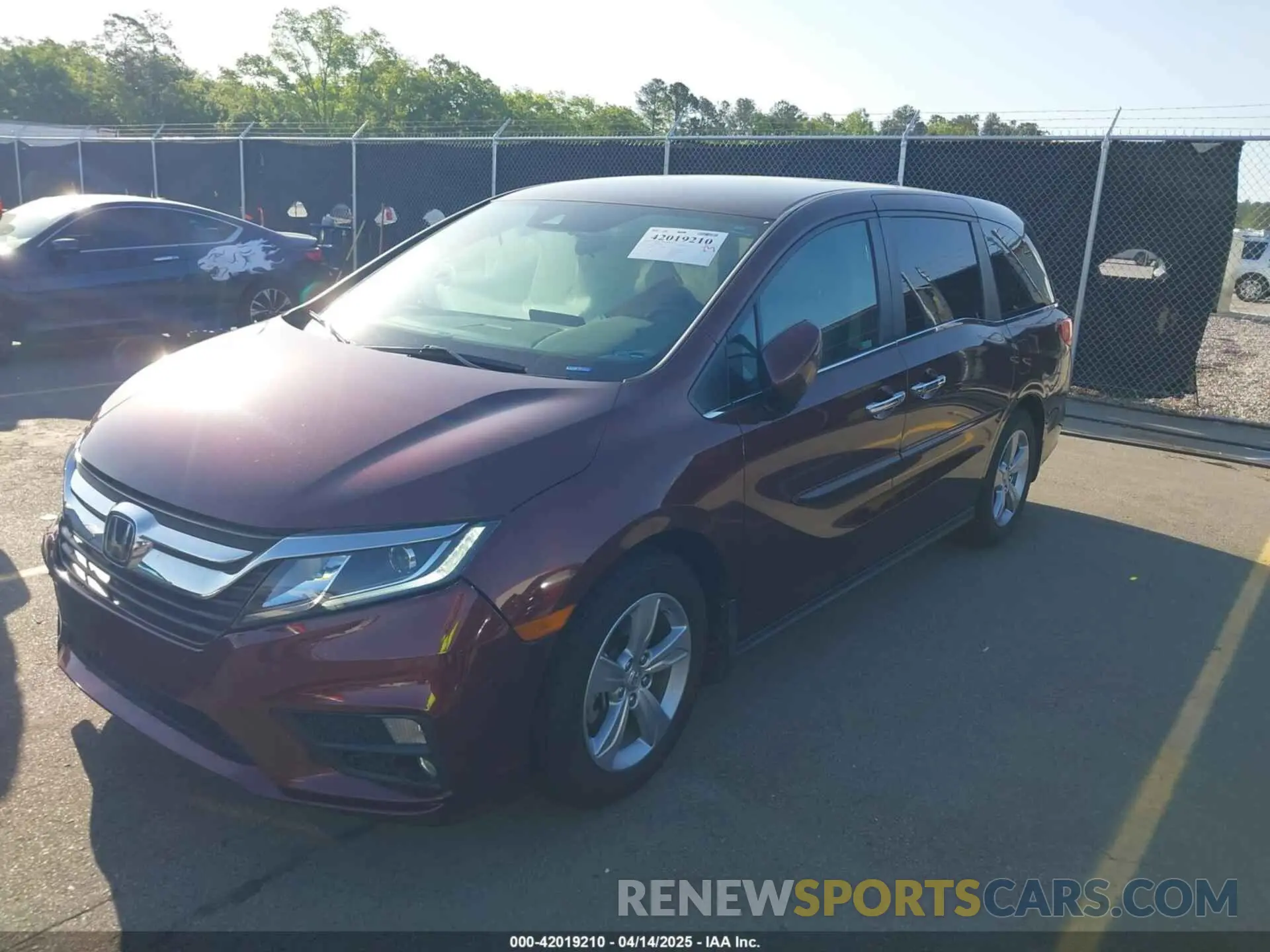 2 fotografías del automóvil dañado 5FNRL6H5XKB125738 HONDA ODYSSEY 2019