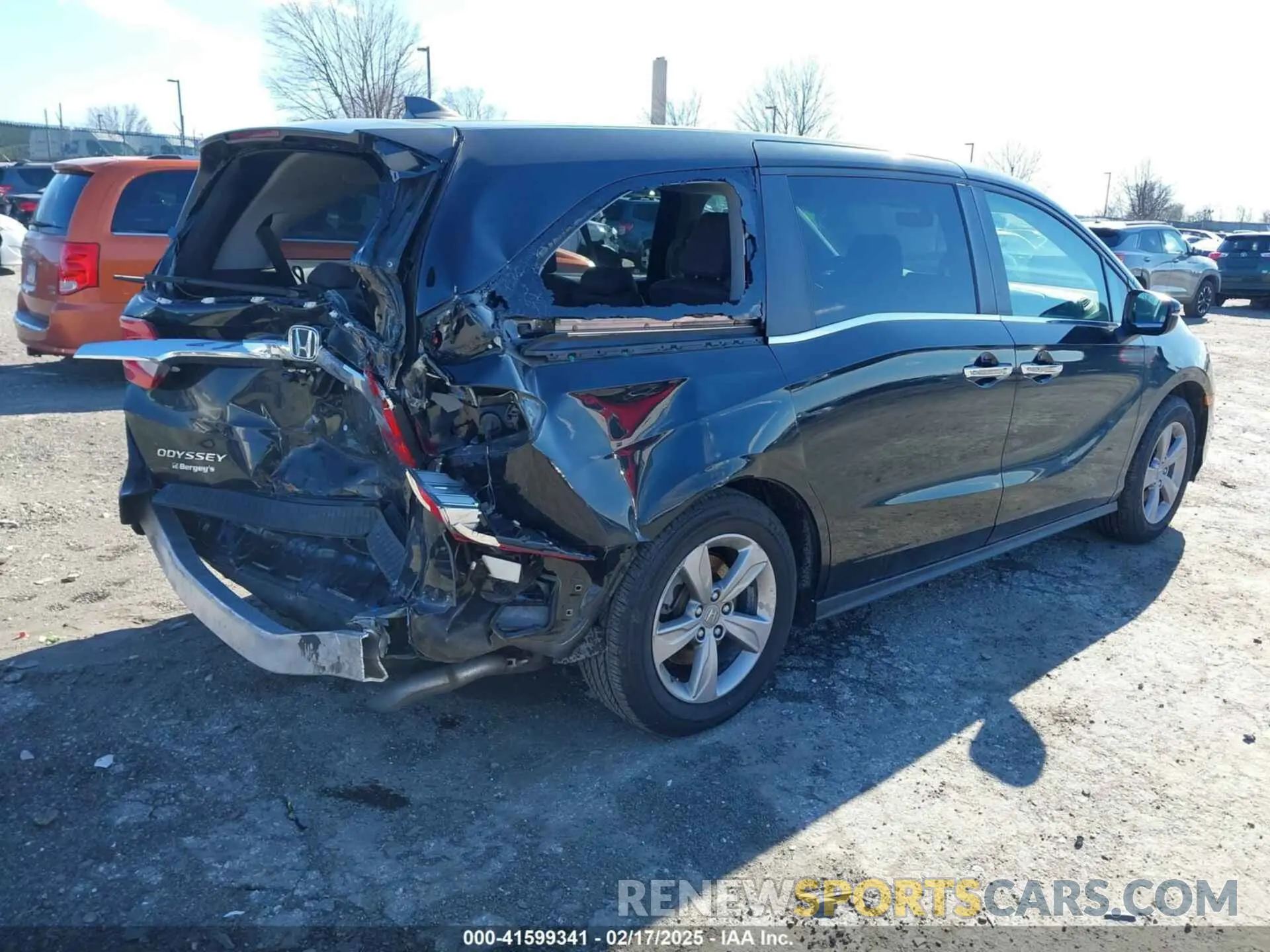 4 fotografías del automóvil dañado 5FNRL6H70KB124678 HONDA ODYSSEY 2019
