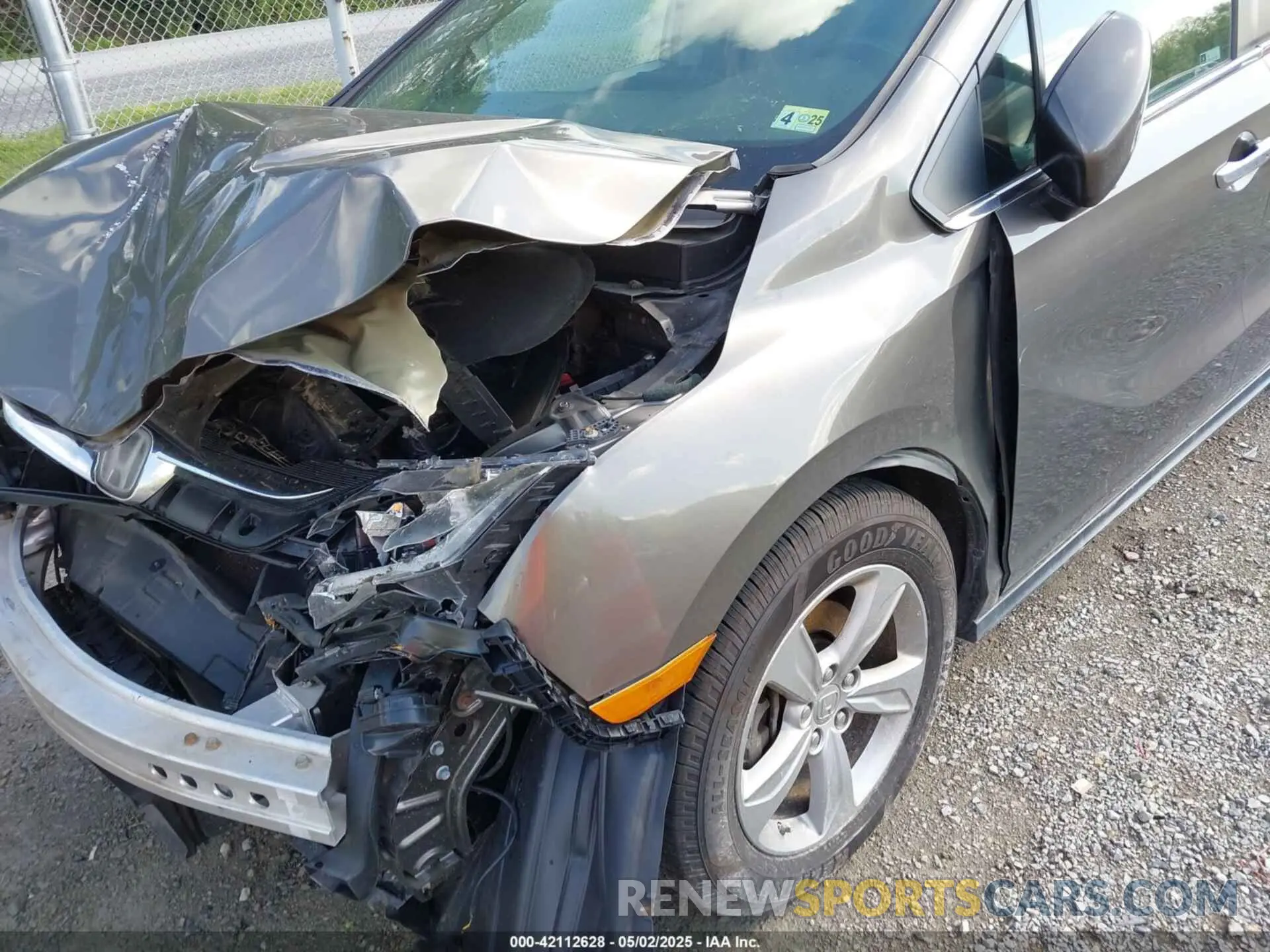 17 fotografías del automóvil dañado 5FNRL6H71KB019129 HONDA ODYSSEY 2019