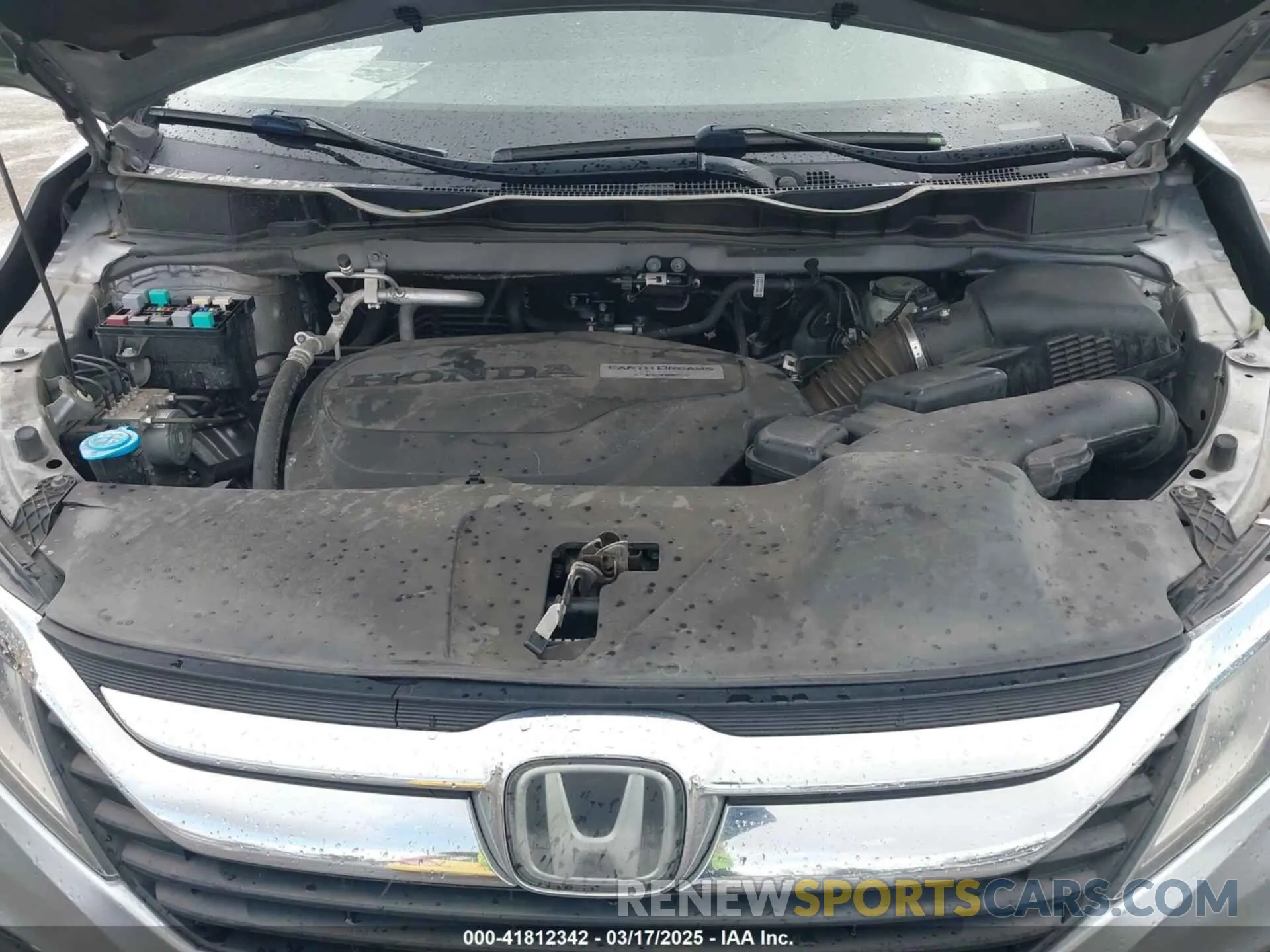 10 fotografías del automóvil dañado 5FNRL6H71KB043172 HONDA ODYSSEY 2019