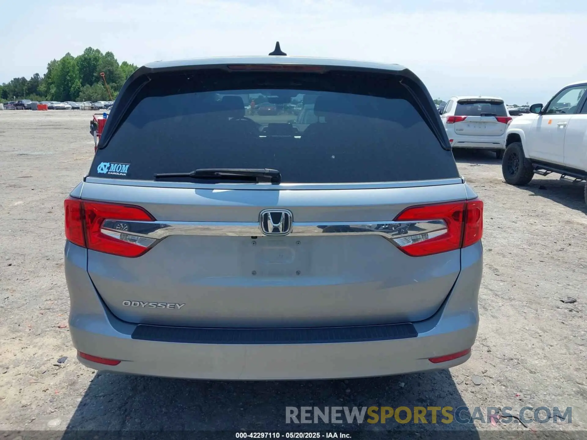 17 fotografías del automóvil dañado 5FNRL6H72KB083499 HONDA ODYSSEY 2019