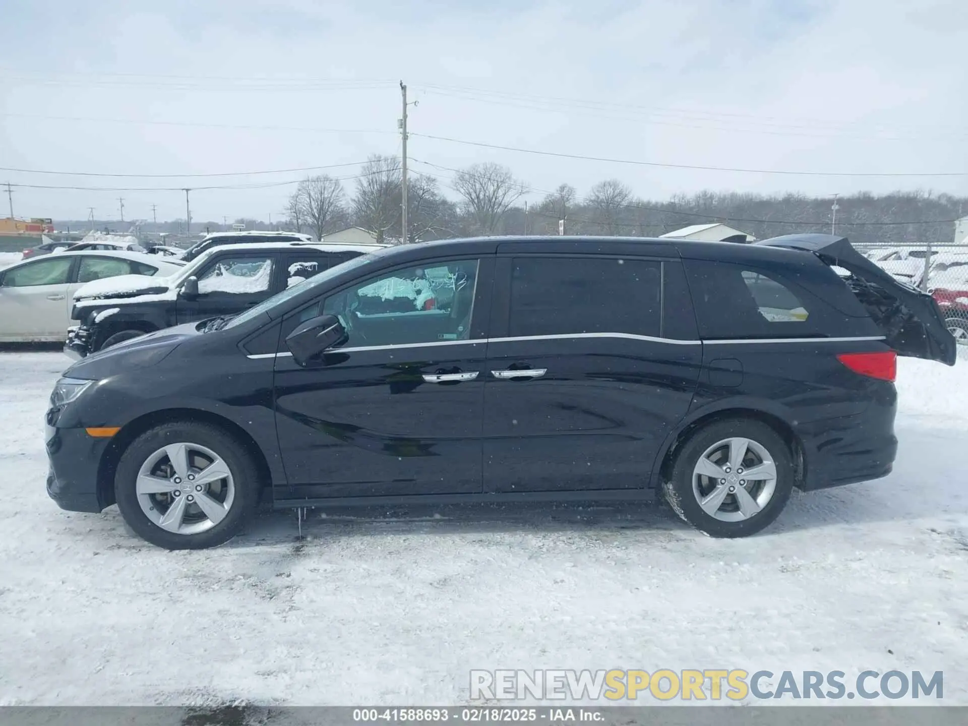15 fotografías del automóvil dañado 5FNRL6H74KB033350 HONDA ODYSSEY 2019