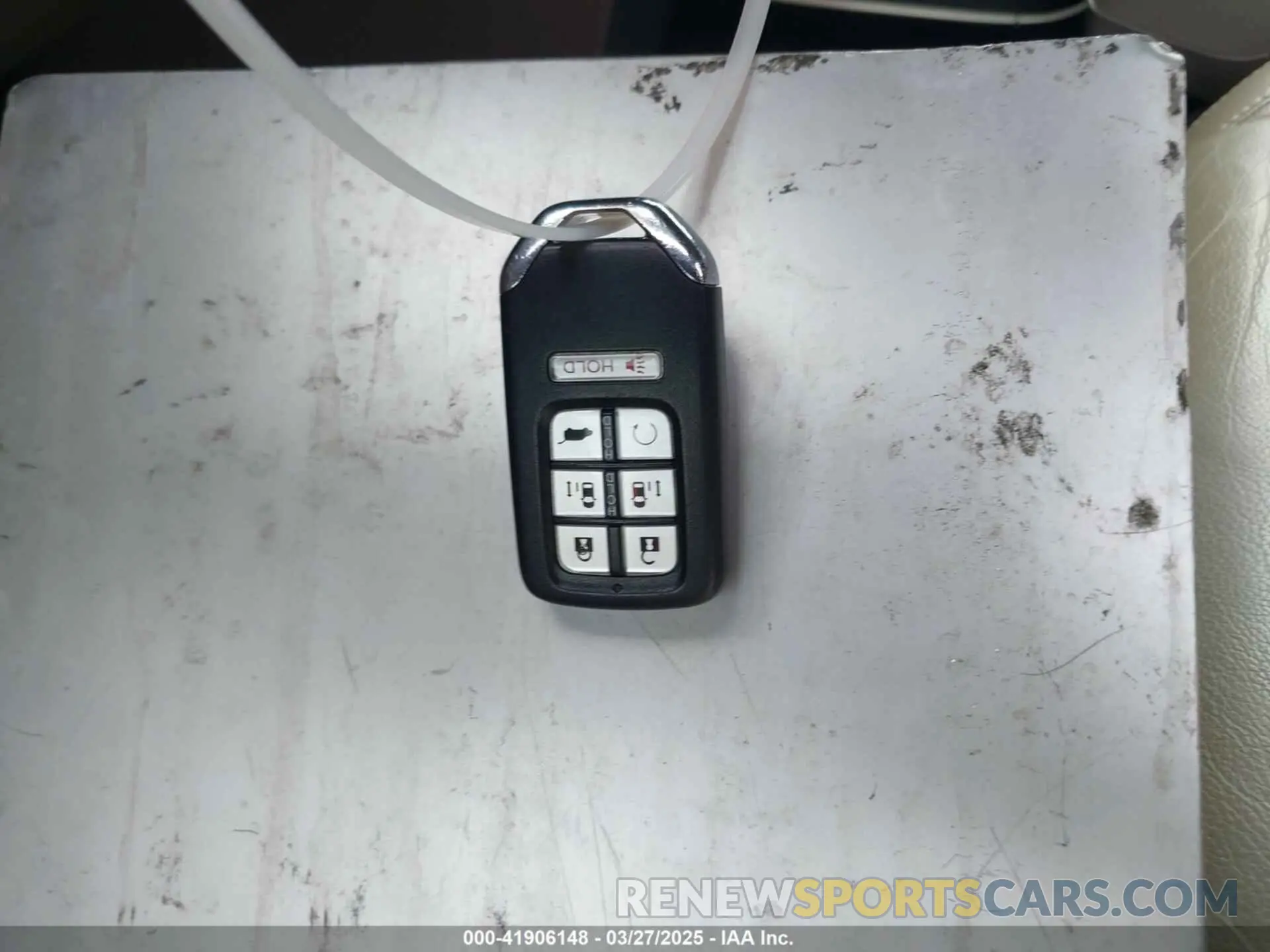 11 fotografías del automóvil dañado 5FNRL6H75KB072898 HONDA ODYSSEY 2019