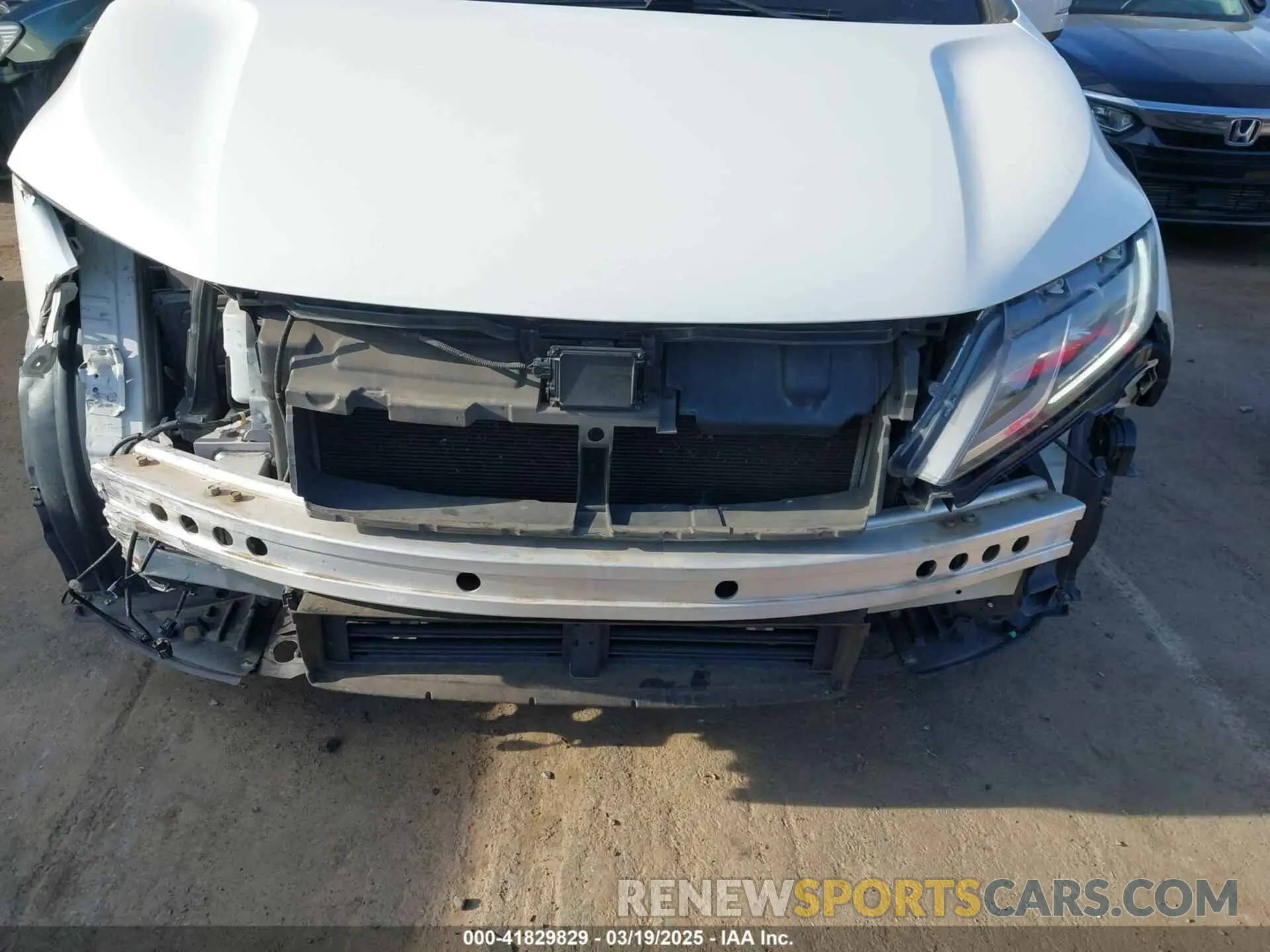 6 fotografías del automóvil dañado 5FNRL6H76KB090410 HONDA ODYSSEY 2019