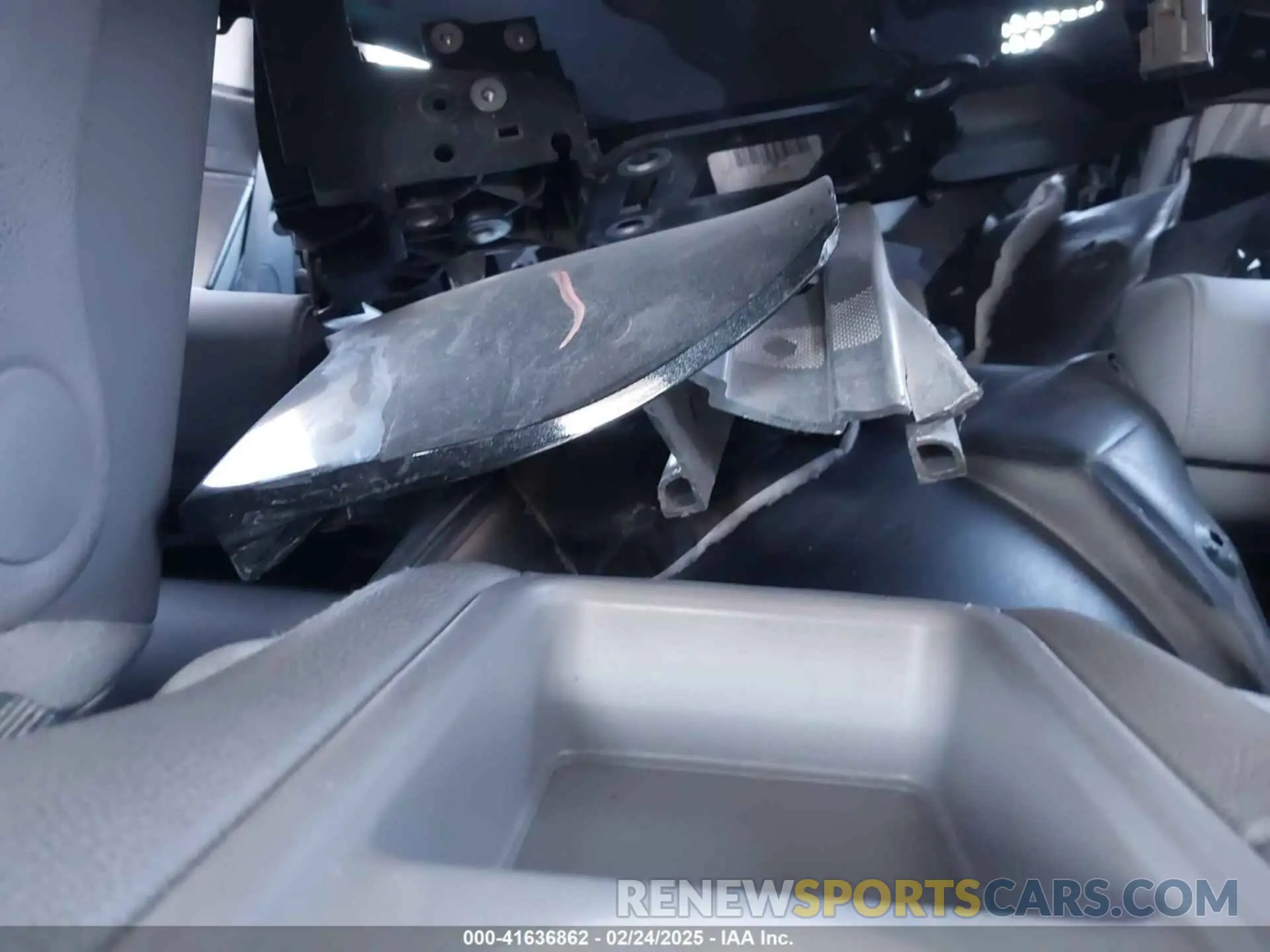 18 fotografías del automóvil dañado 5FNRL6H77KB045573 HONDA ODYSSEY 2019